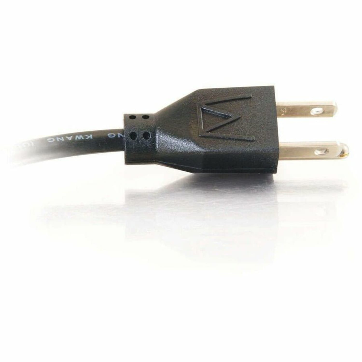 C2G 3ft Power Extension Cord - 18 AWG - NEMA 5-15P to NEMA 5-15R - 3ft 18 AWG Outlet Saver Power Extension Cord (NEMA 5-15P to NEMA 5-15R) - 03114 - Image 4