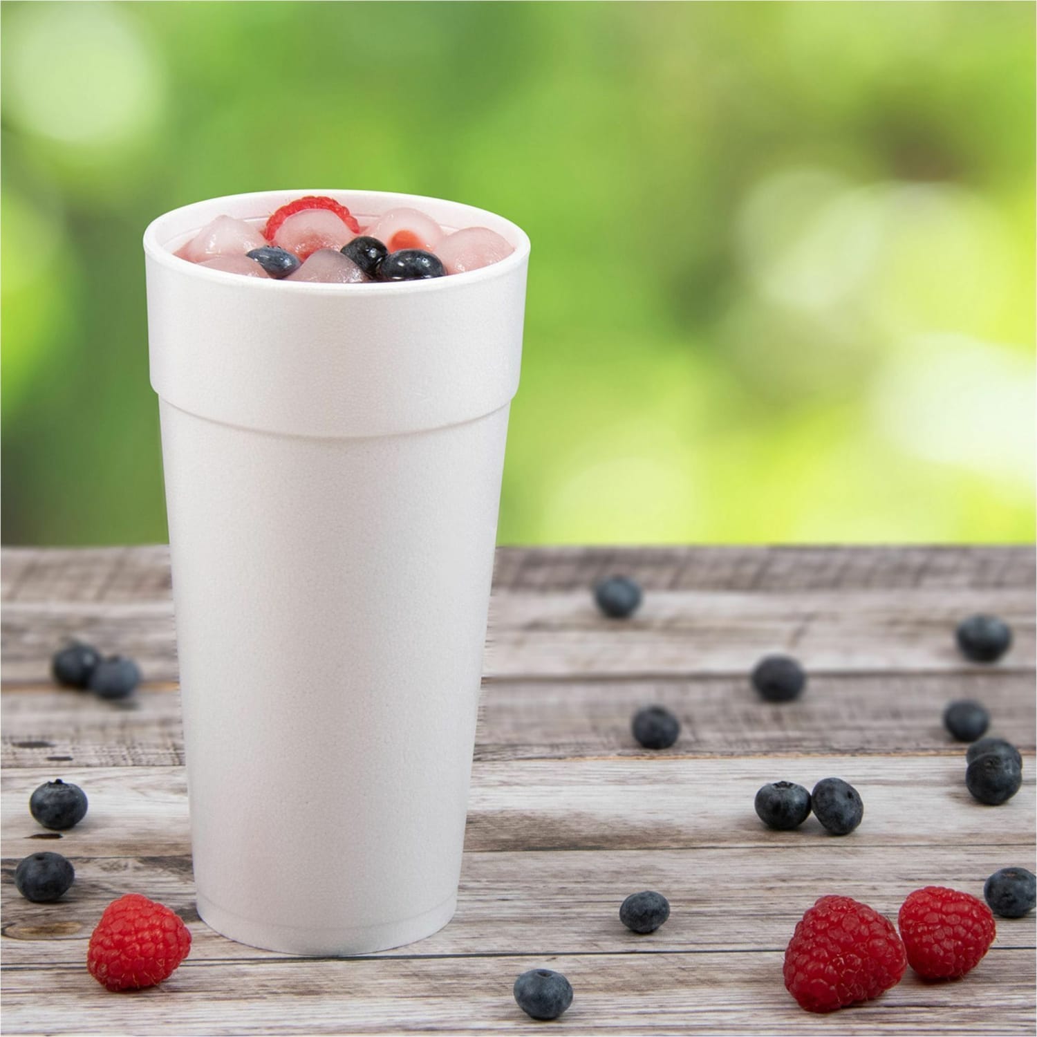 Dart Insulated Foam Cups, 24 Oz, White, 20 Cups Per Bag, Carton Of 25 Bags - Image 4