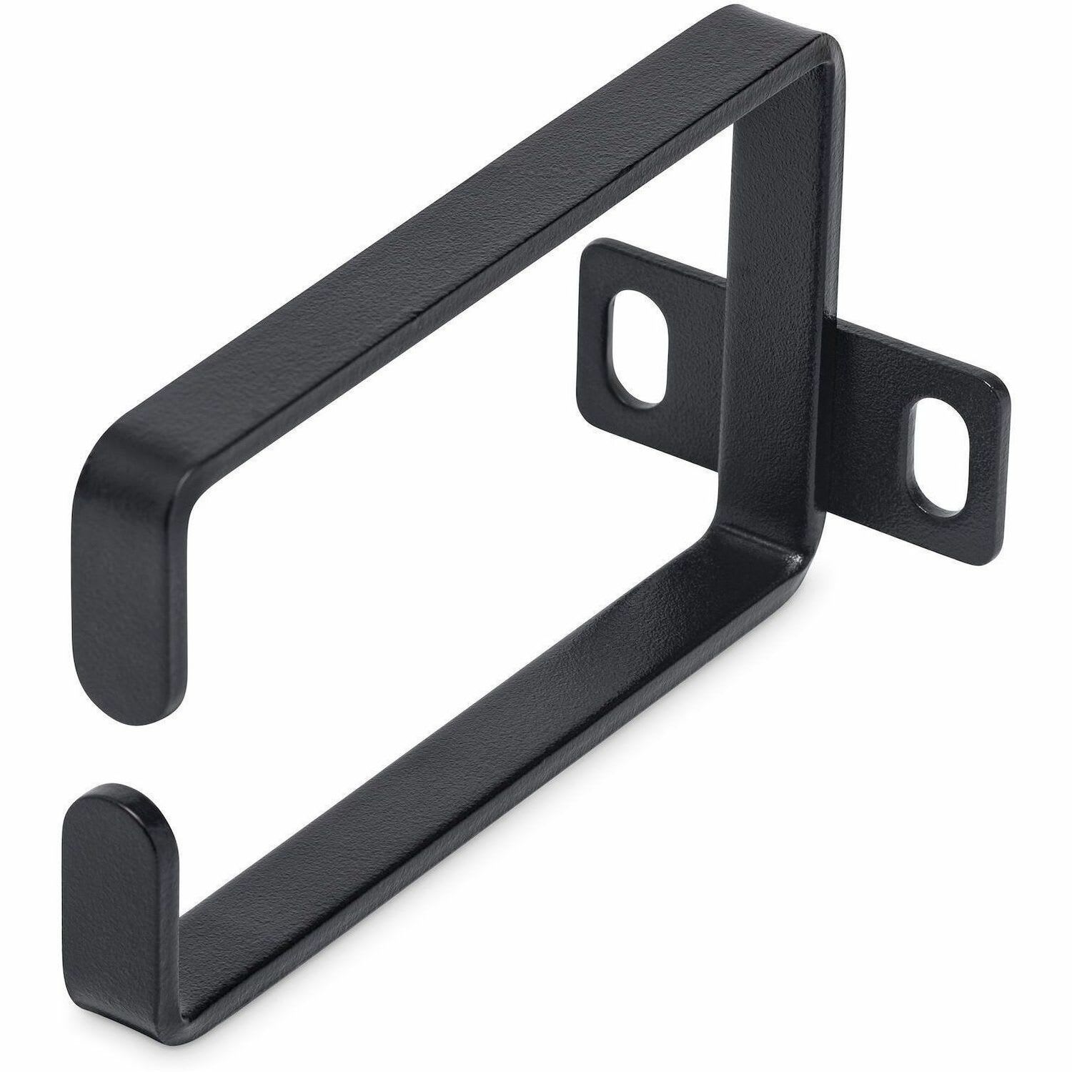 StarTech.com 1U Vertical Server Rack Cable Management D-Ring Hook - 2.2x3.9in (5.7x10cm) - Image 6