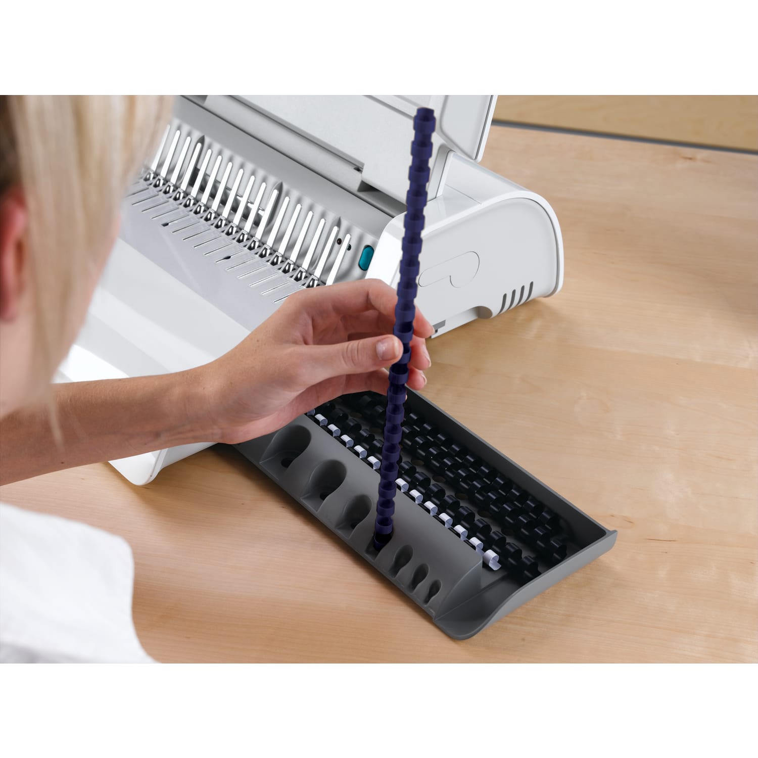Fellowes Pulsar 300 Manual Comb Binding Machine, 300 Sheet Capacity, 5.1inH x 18.1inW x 15.4inD, White - Image 5