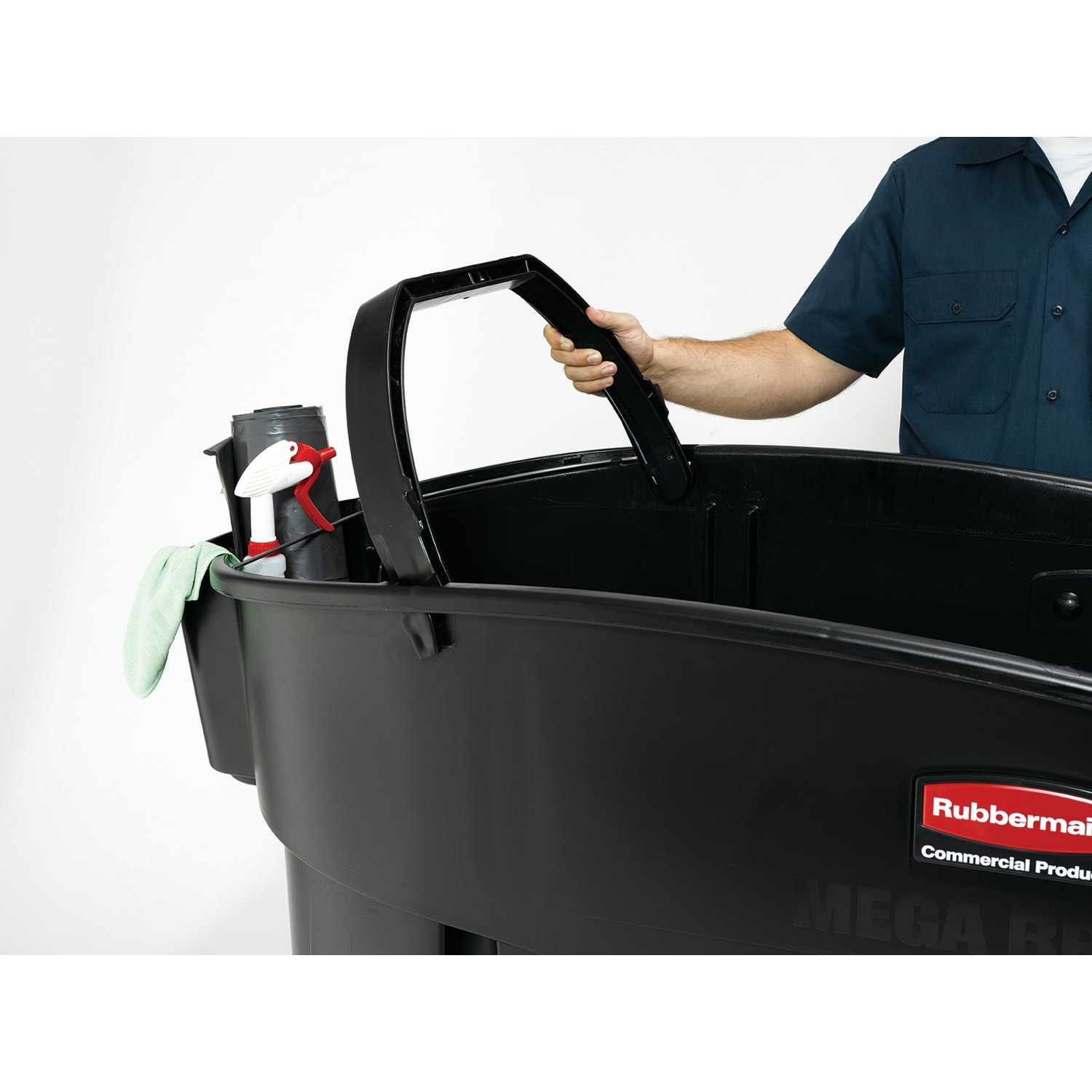 Rubbermaid Mega BRUTE Mobile Waste Collector - 120 gal Capacity - 42.5in Height x 27.5in Width - Black - 1 Each - Image 3