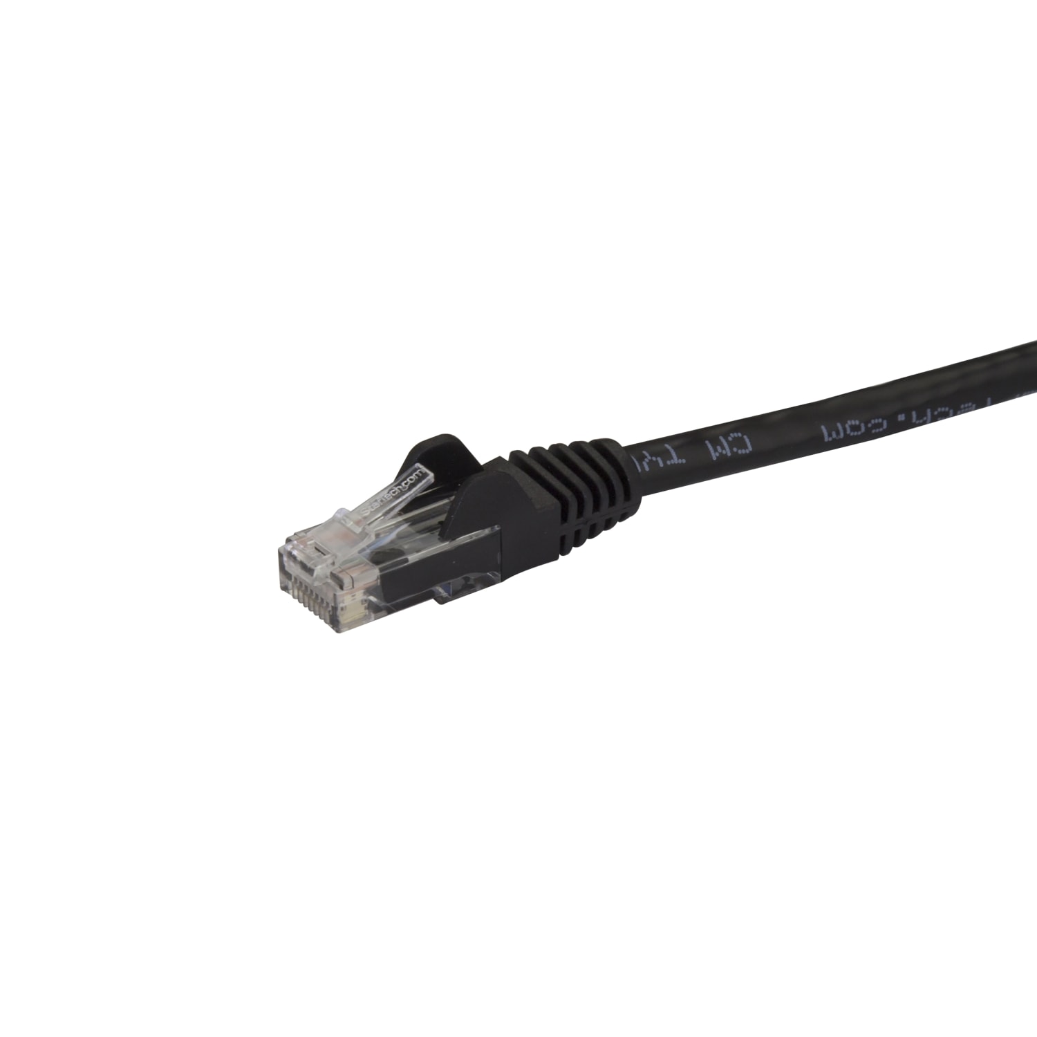StarTech.com 5ft CAT6 Ethernet Cable - Black Snagless Gigabit CAT 6 Wire - 5ft Black CAT6 up to 160ft - 650MHz Snagless UTP RJ45 patch/network cord - Image 3