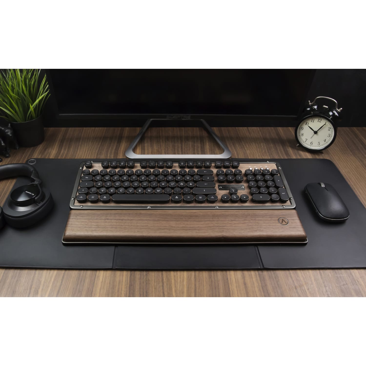 Azio Retro Classic Palm Rest, 7inH x 19inW x 1.5inD, Walnut Elwood, PR-RC-W01 - Image 3