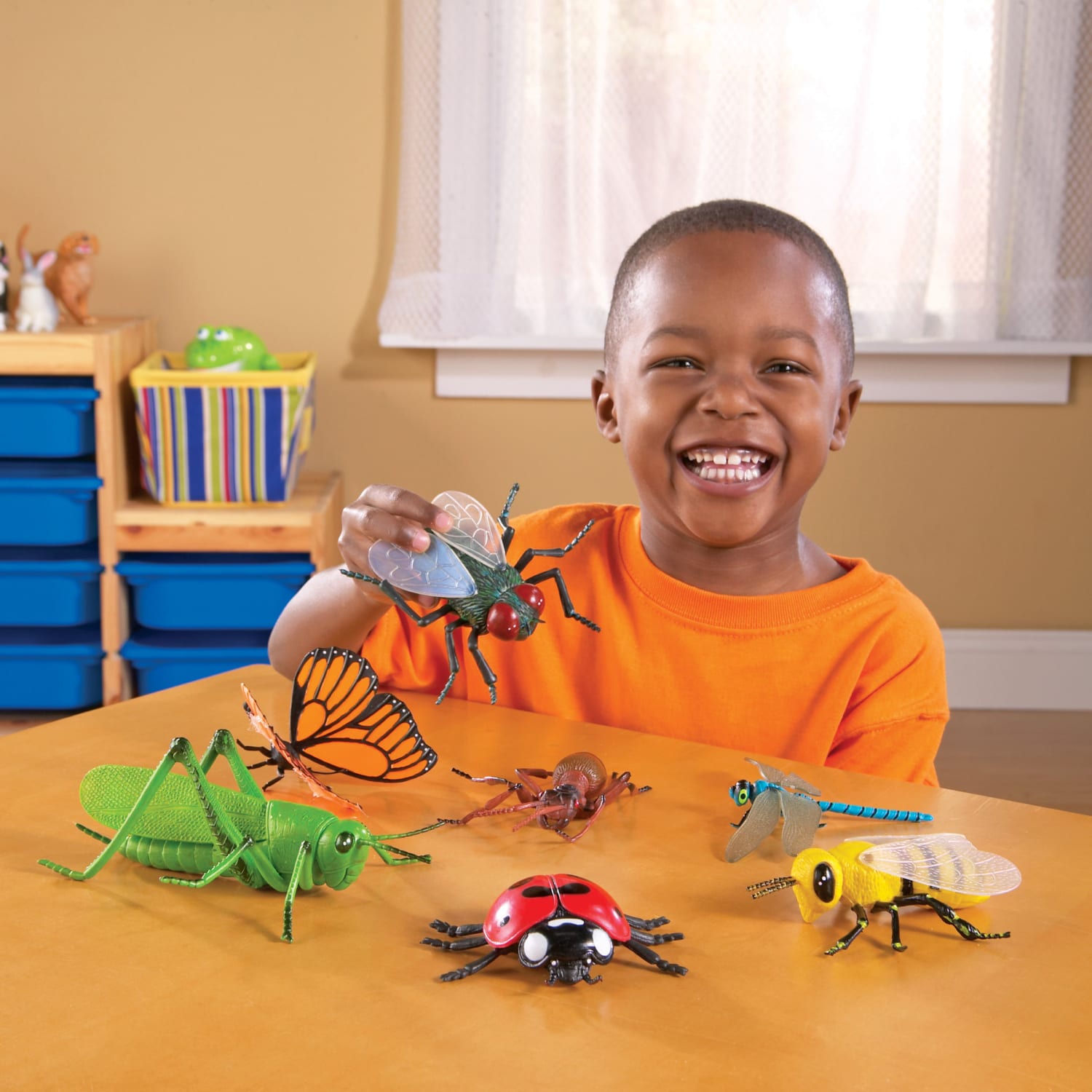 Learning Resources Jumbo Figures, Insects, Pack Of 7 - Image 4