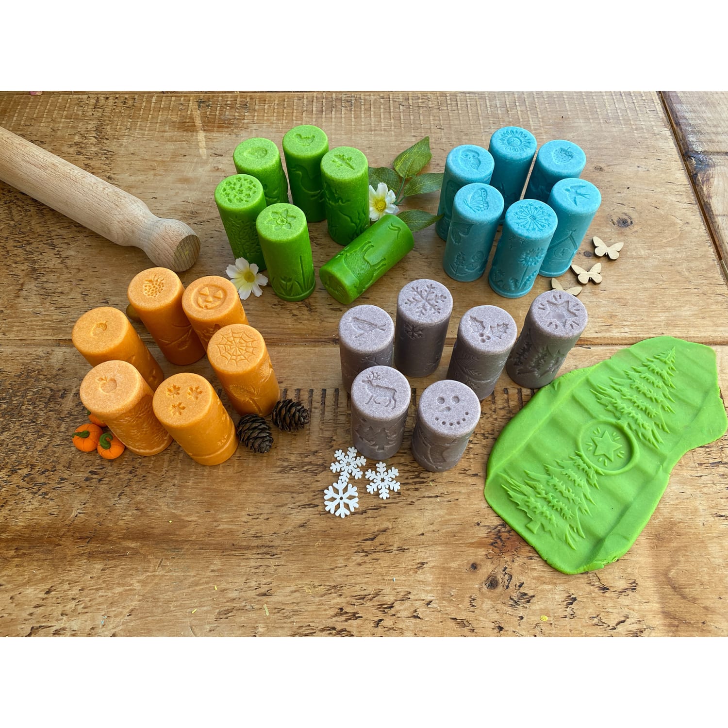 Yellow Door Lets Roll Rollers, 2-3/4in x 1-3/8in, Seasons, Set Of 24 Rollers - Image 4