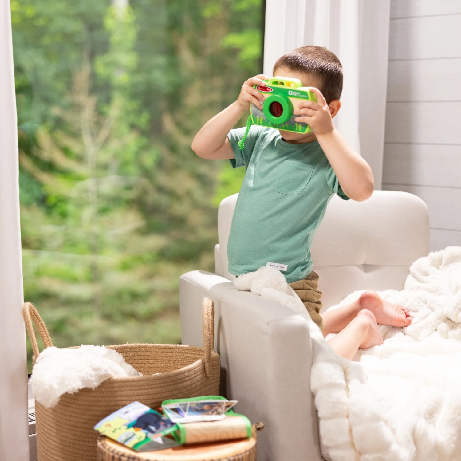 Melissa & Doug Rocky Mountain Sights & Sounds Toy Camera Play Set, 11-3/4in x 7-1/16in - Image 5