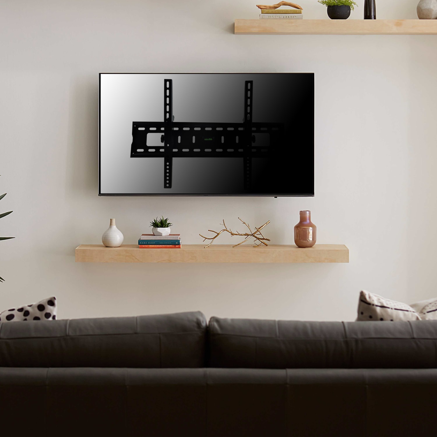 MegaMounts Tilting Wall Mount For 32 - 70in TVs, 17.5inH x 26.5inW x 2.75inD, Black - Image 4