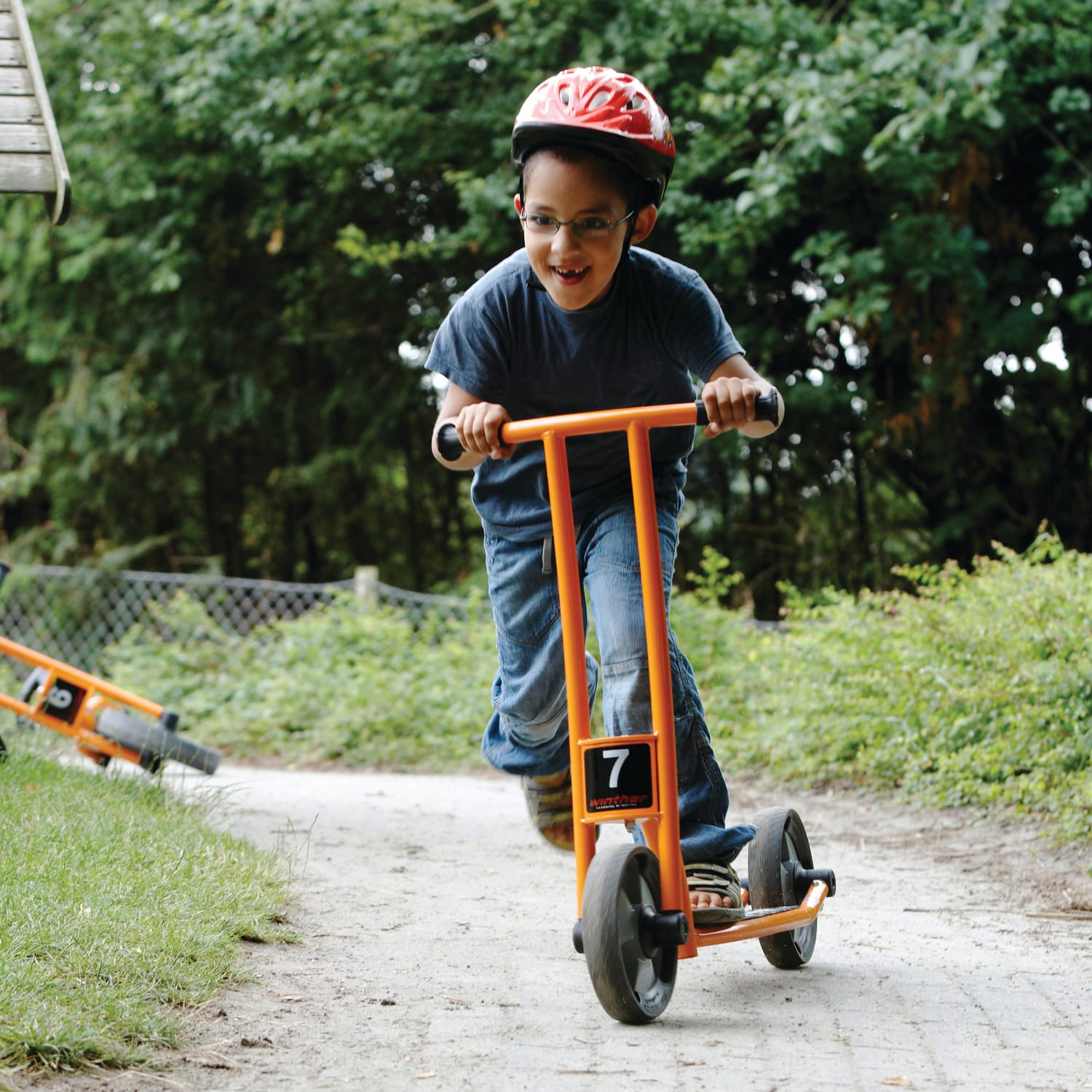 Winther Circleline Scooter, 29 15/16inH x 17 3/4inW x 39 3/4inD, Orange - Image 5