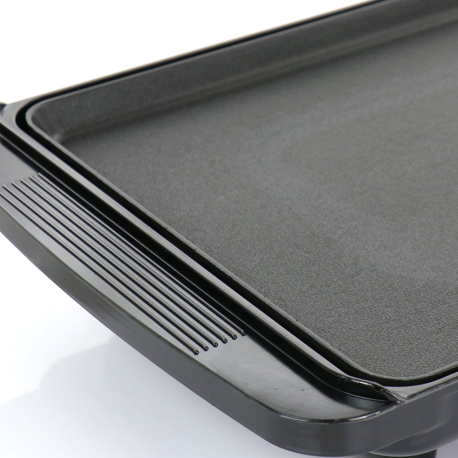 Better Chef Family Size Electric Countertop Grill/Griddle, 3inH x 11-1/2inW x 22-3/4inD, Black - Image 5