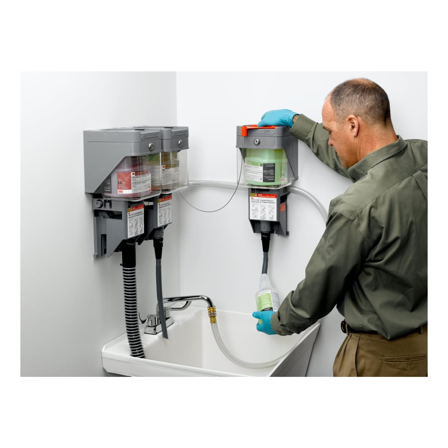 3M Twist N Fill Dispensing System Cabinet - Image 5