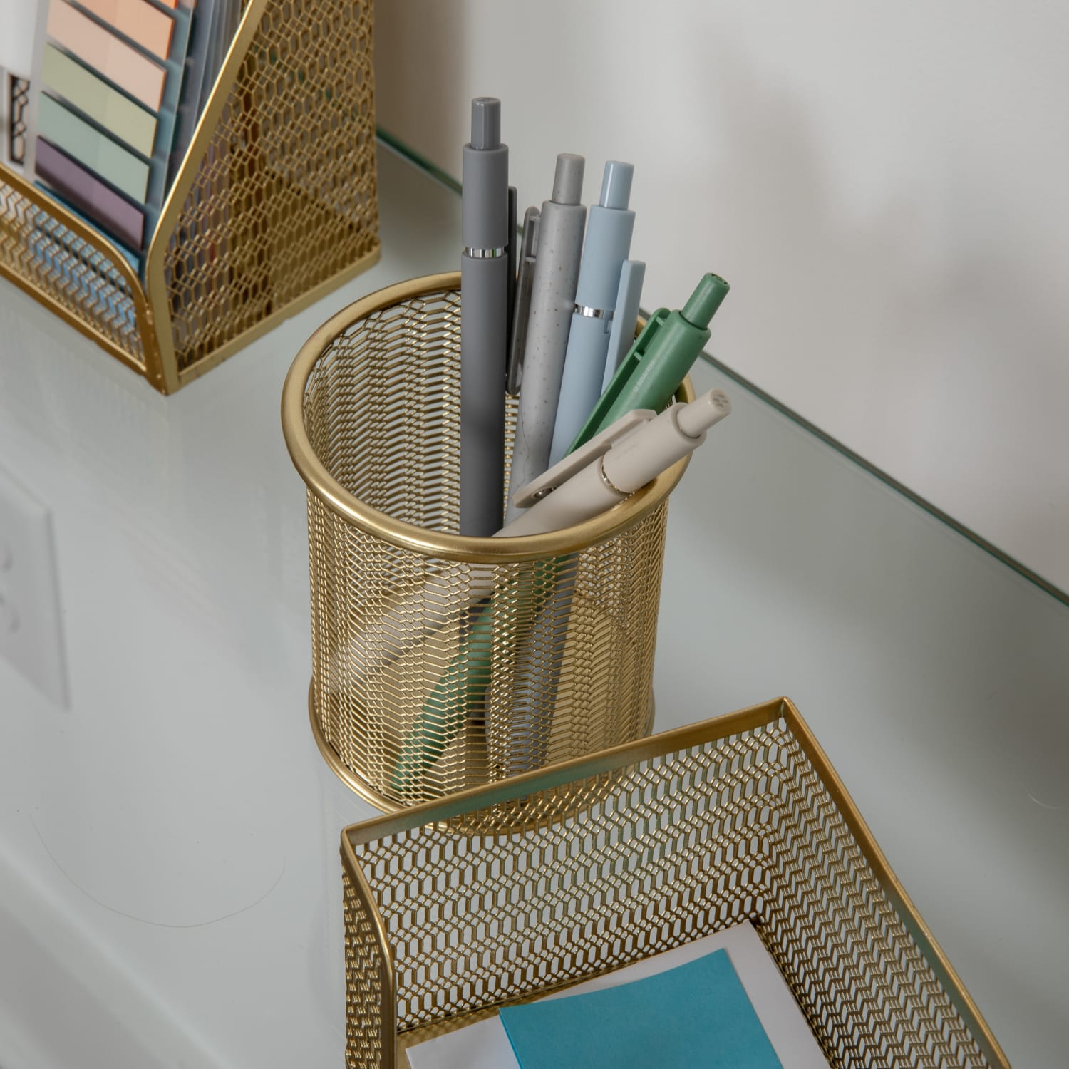 Martha Stewart Ryder Mesh Metal 6-Piece Desktop Organizer Set, Gold - Image 5