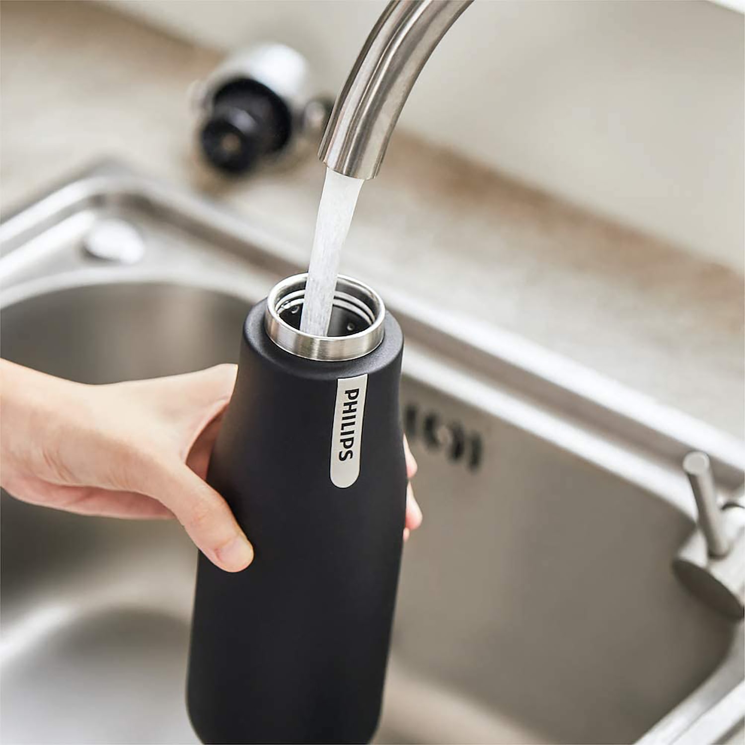 Philips UV Smart Bottle, 20 Oz, Black - Image 6