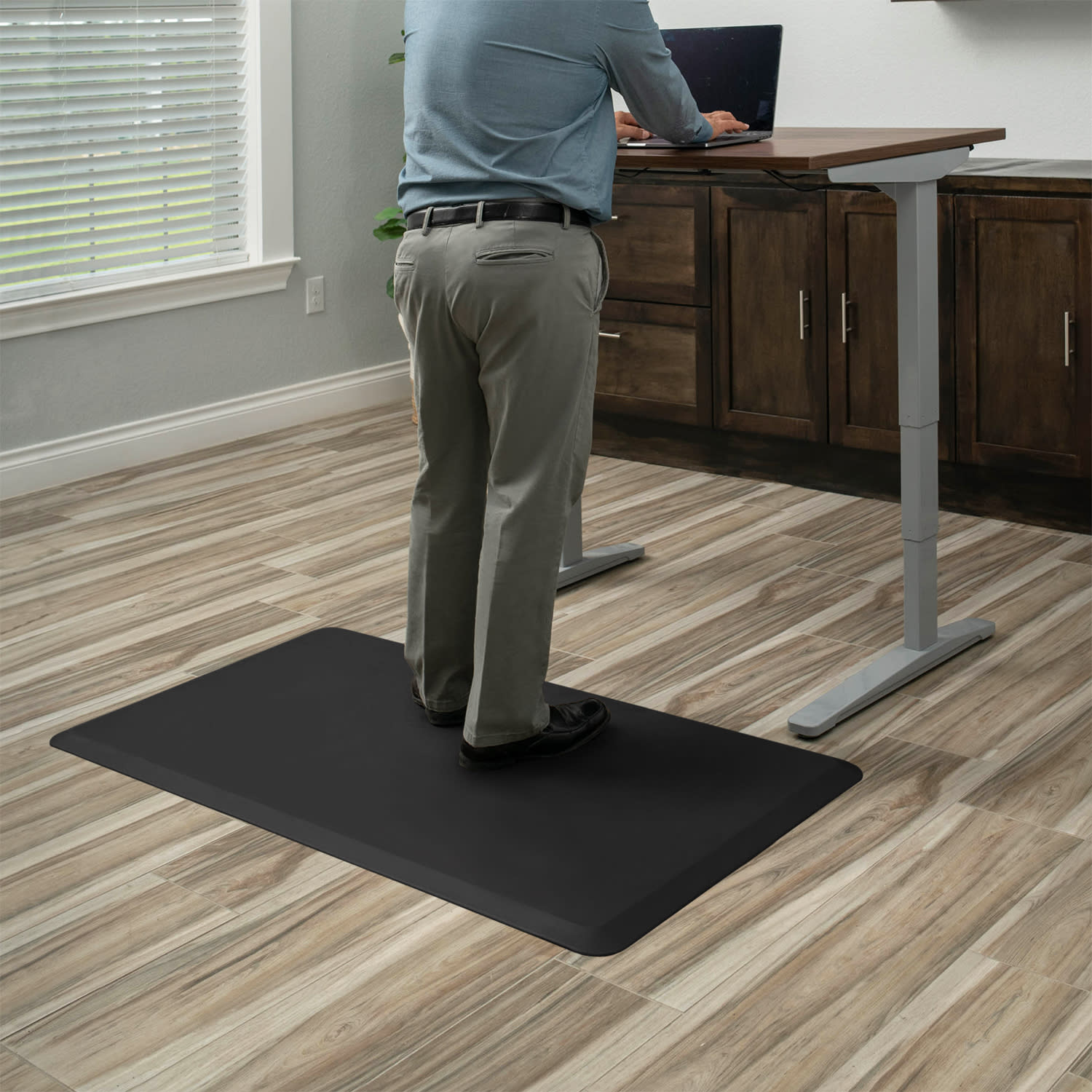 GelPro NewLife EcoPro Commercial Grade Anti-Fatigue Floor Mat, 60in x 36in, Black - Image 3