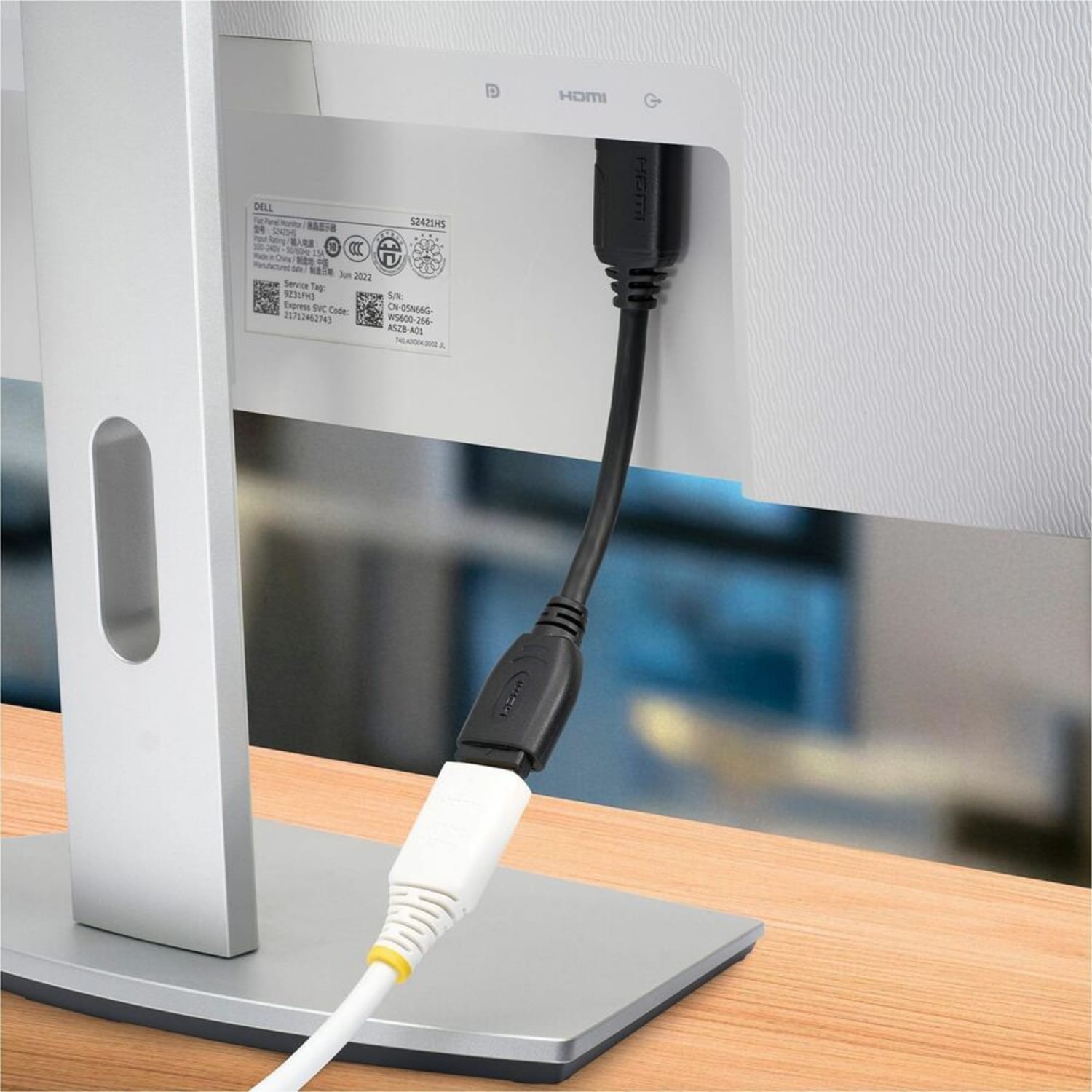 StarTech.com High-Speed HDMI Port Saver Cable With 4K 60Hz - Image 5