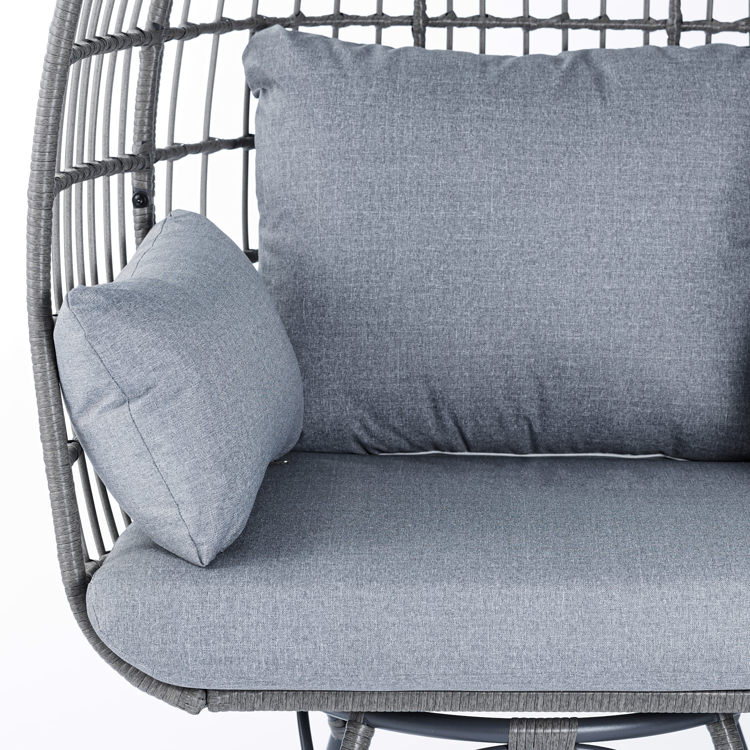 Flash Furniture Zola Commercial IndoorOutdoor Oversized Wicker Egg Swivel Lounge Chair with 4 Cushions   SBC335GYGY PopularChairscom