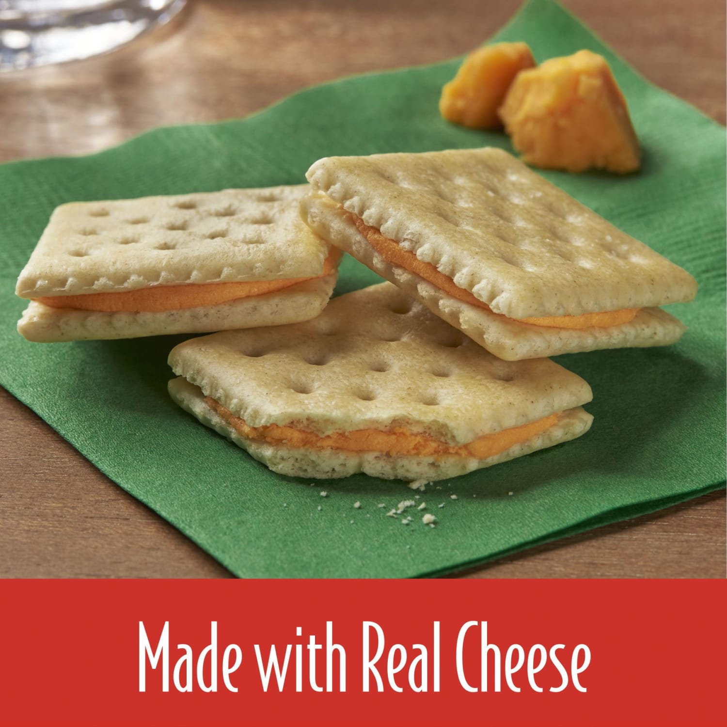 Keebler Sandwich Crackers, Single Serve Snack Crackers, Office and Kids Snacks, Club and Cheddar, 21.6oz Tray (12 Packs) - Image 4