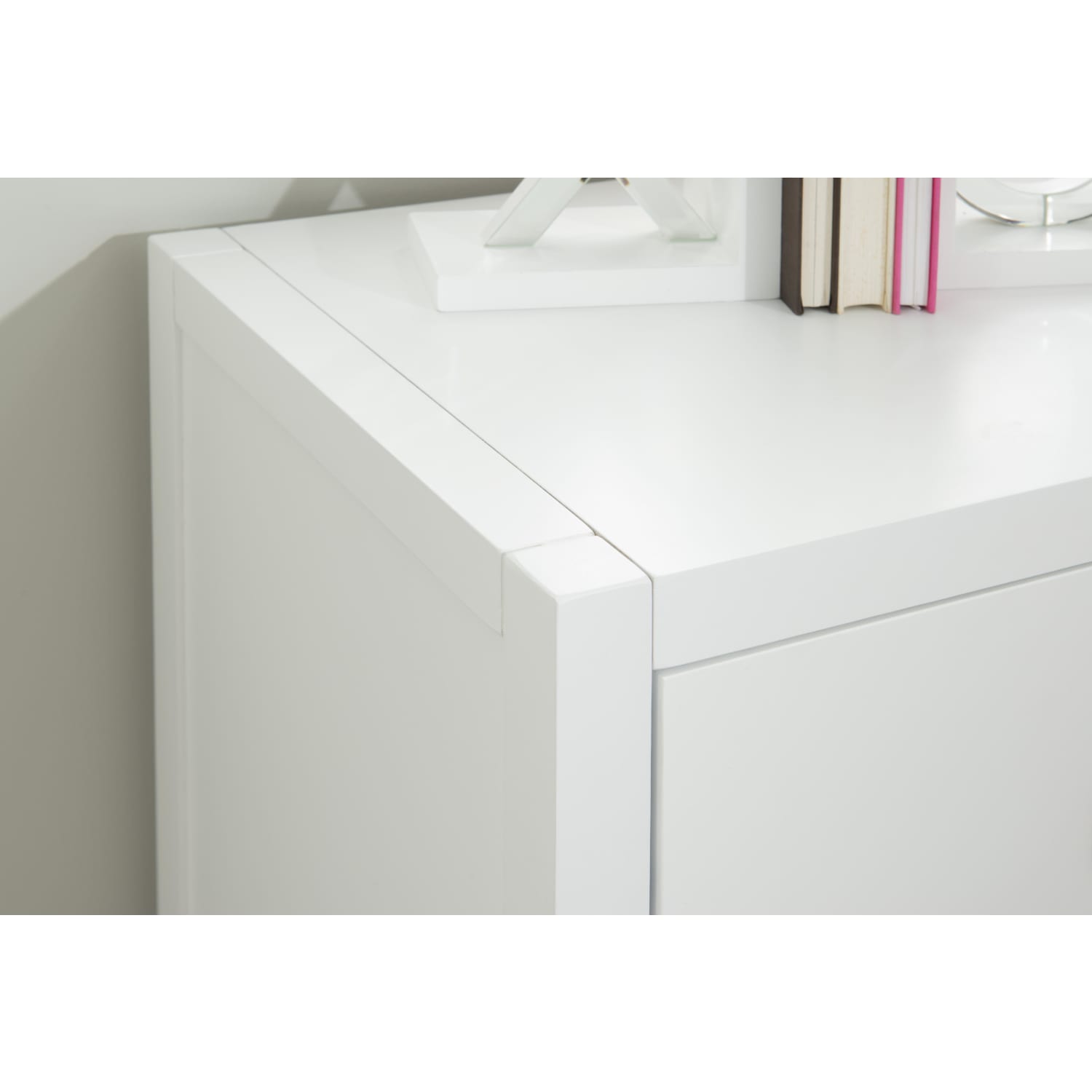 Linon Ari 22inW x 17inD Lateral 2-Drawer Mobile Home Office File Cabinet, White/Gold - Image 6