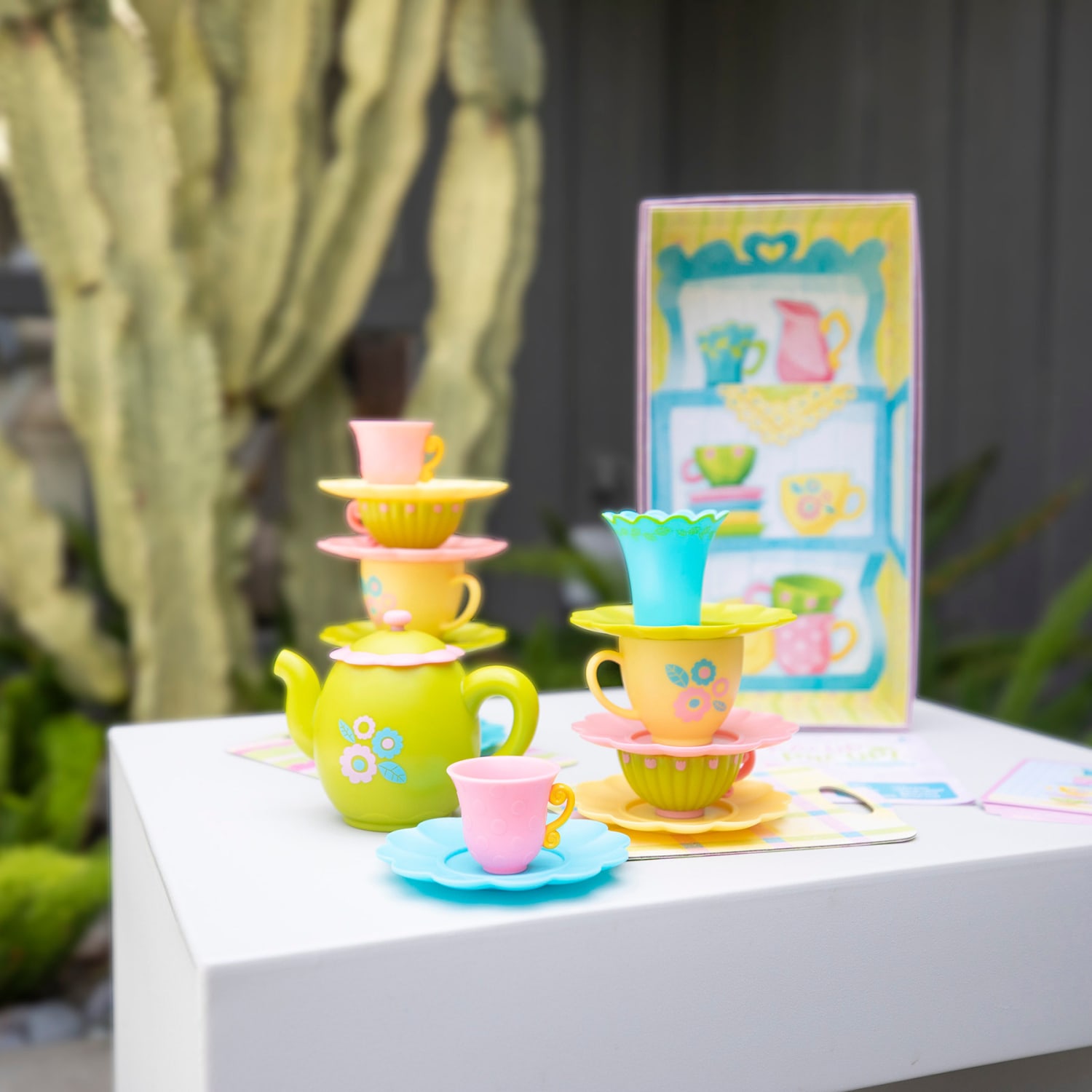 Educational Insights Teacup Pile-Up! - Image 6