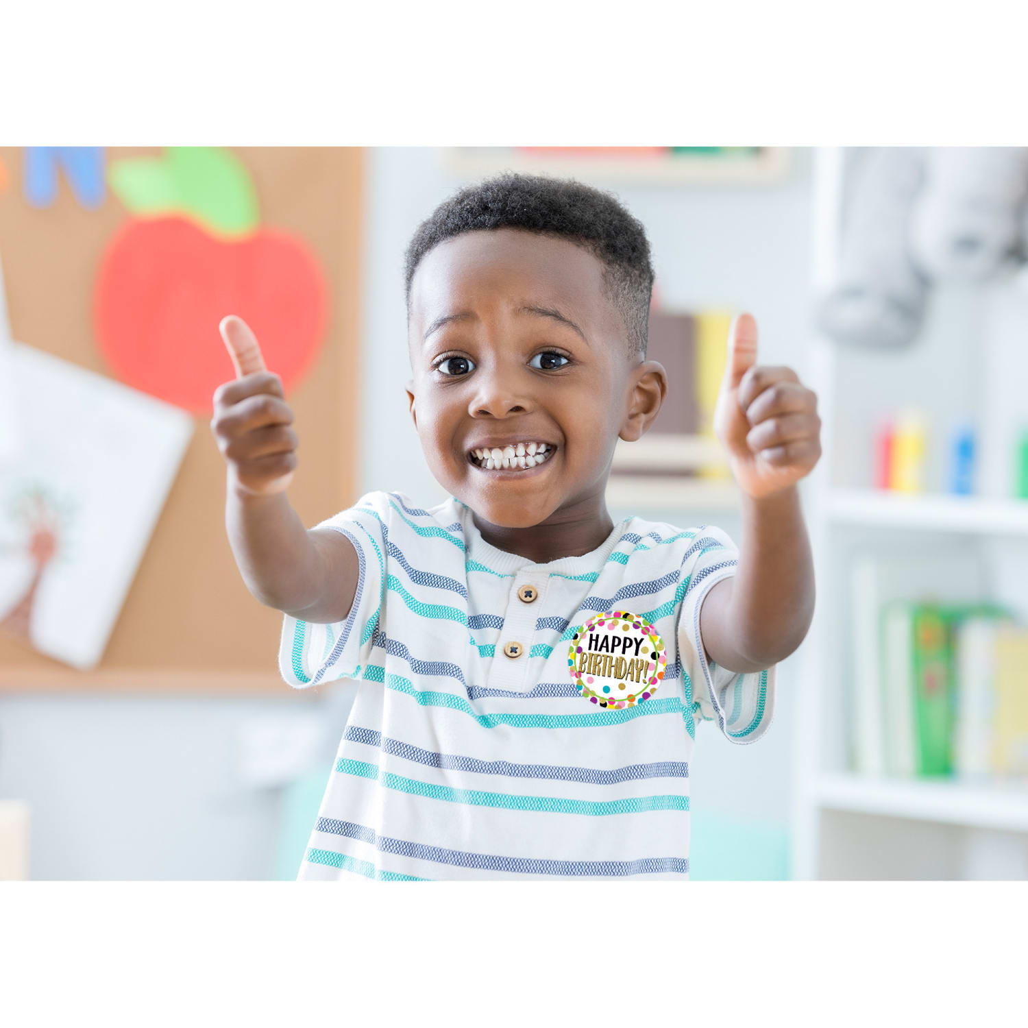 Teacher Created Resources Wear "Em Badges, Confetti Happy Birthday, 32 Per Pack, Set Of 6 Packs - Image 3