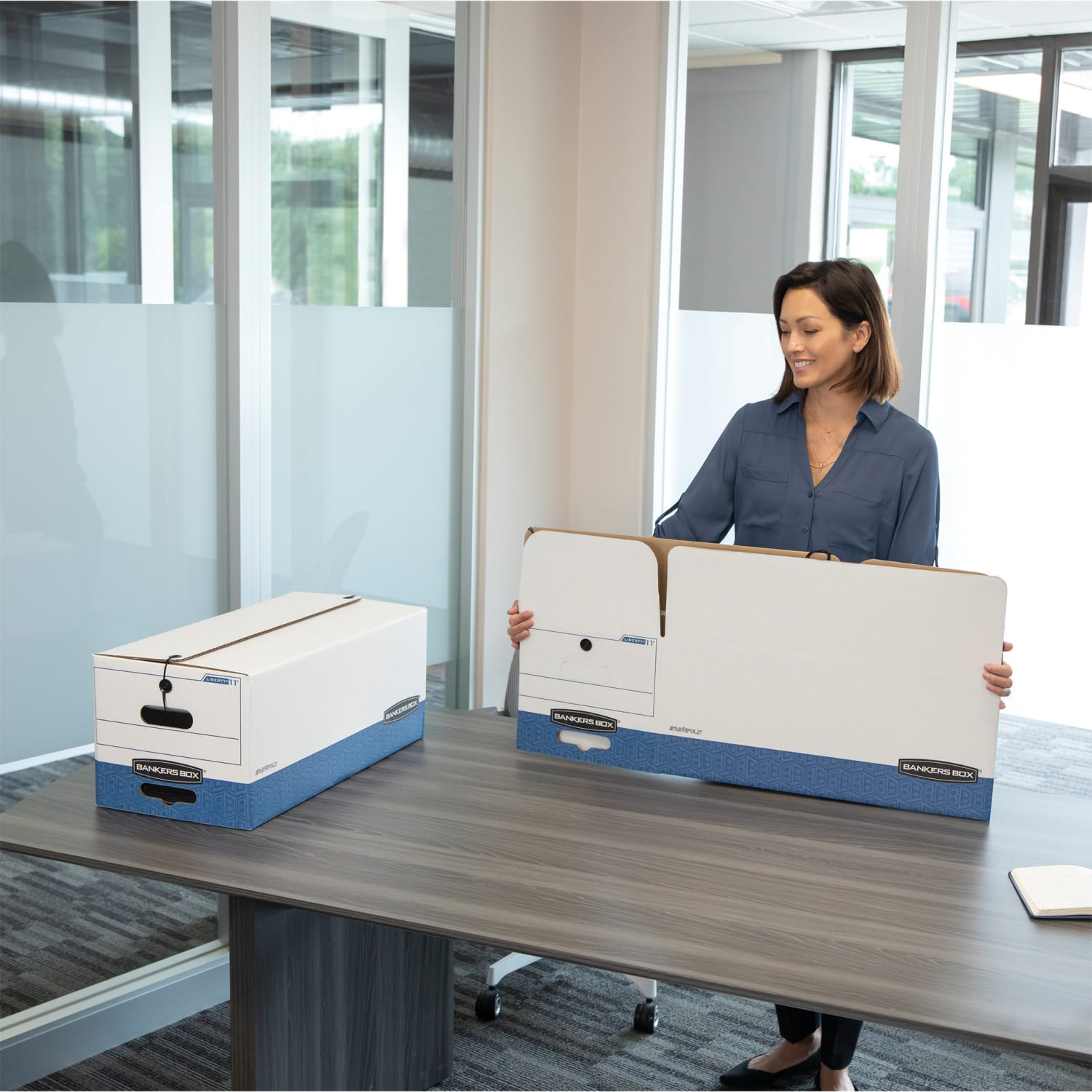 Bankers Box Stor/File Medium-Duty Storage Boxes, Letter Size, 24in x 12in x 10in, White/Blue, Case Of 4 - 70407 - Image 5