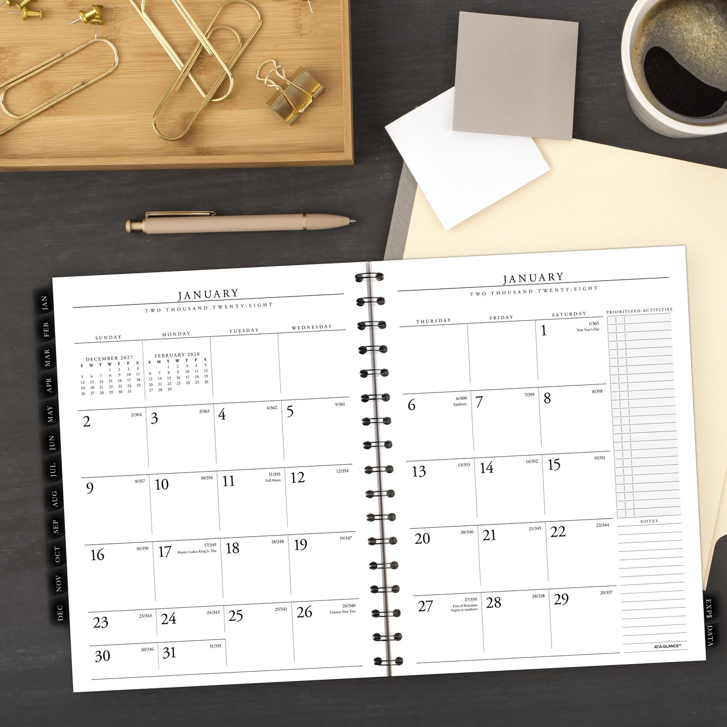AT-A-GLANCE Executive 2027 Weekly Monthly Appointment Book Refill, Medium, 6 1/2in x 8 3/4in - Image 4