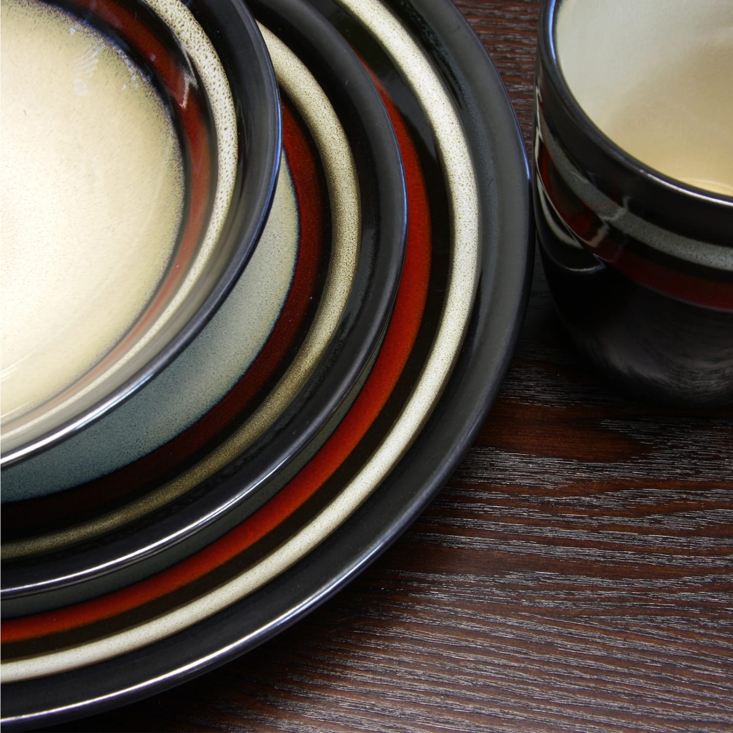 Gibson Elite Lewisville 16-Piece Dinnerware Set, Red - Image 4