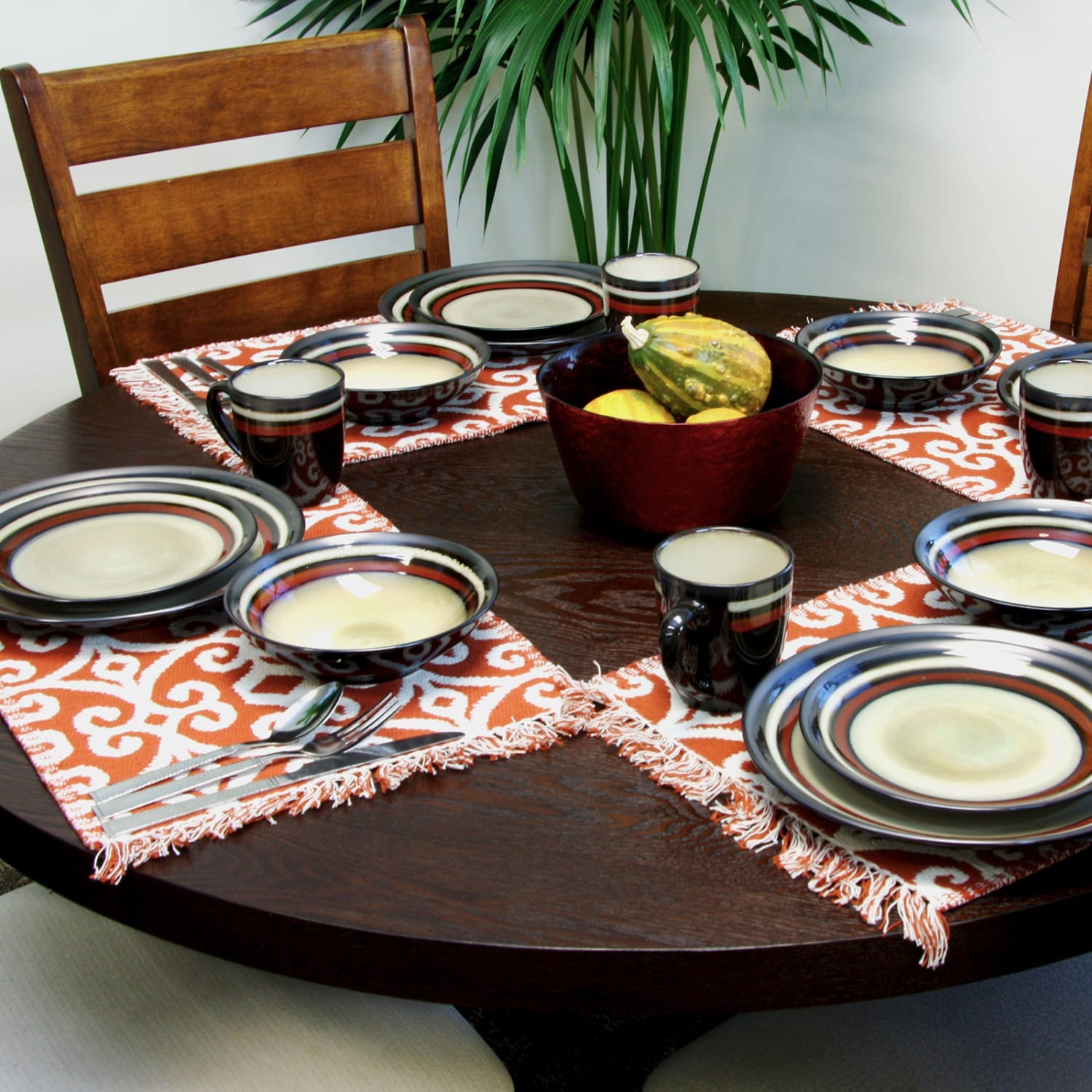 Gibson Elite Lewisville 16-Piece Dinnerware Set, Red - Image 5