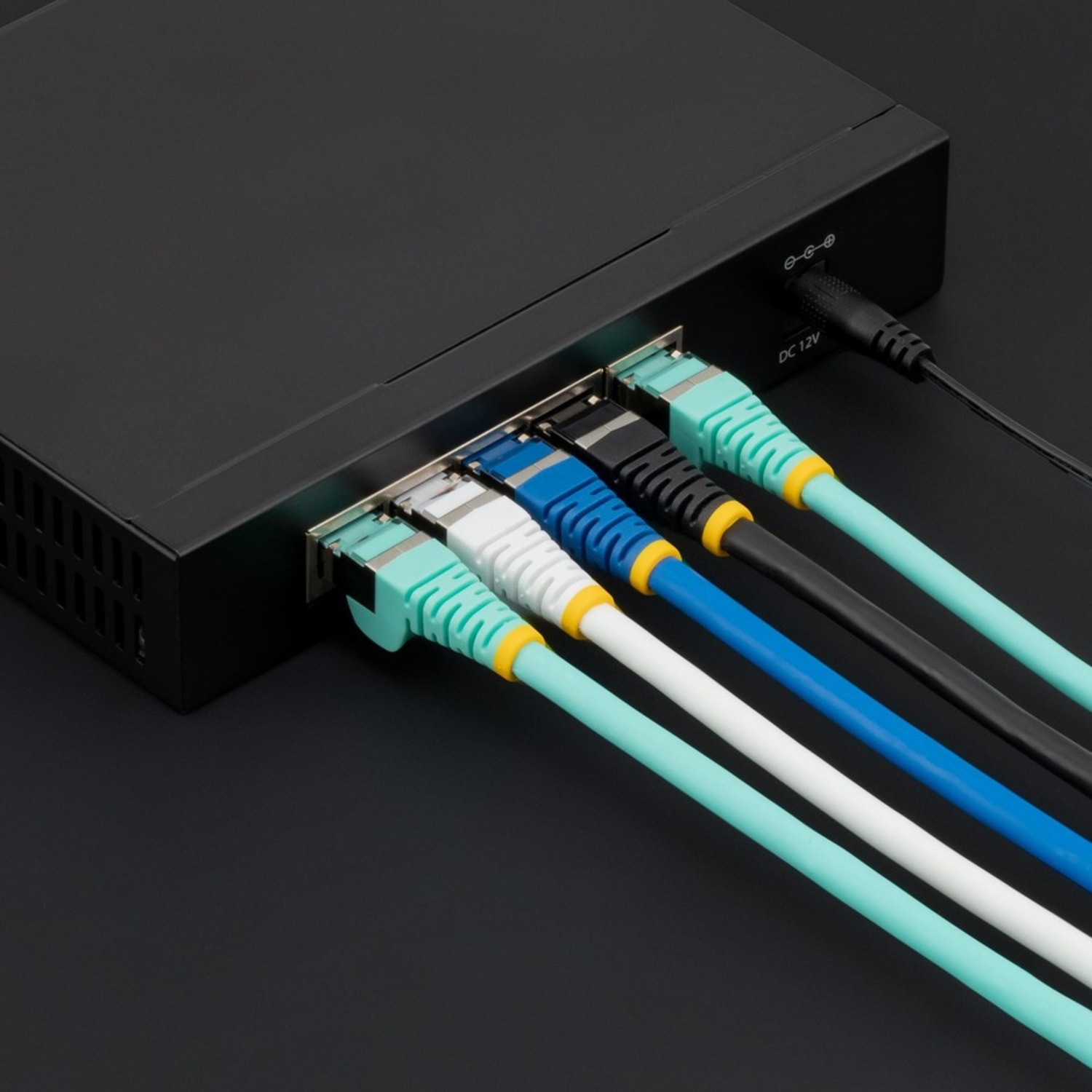 StarTech.com 10ft CAT6a Ethernet Cable, Black Low Smoke Zero Halogen (LSZH) 10 GbE 100W PoE S/FTP Snagless RJ-45 Network Patch Cord - 10ft Black Low Smoke Zero Halogen (LSZH) Shielded CAT6A Ethernet Cable - 10GbE Multi Gigabit 1/2.5/5/10Gbps - Image 6