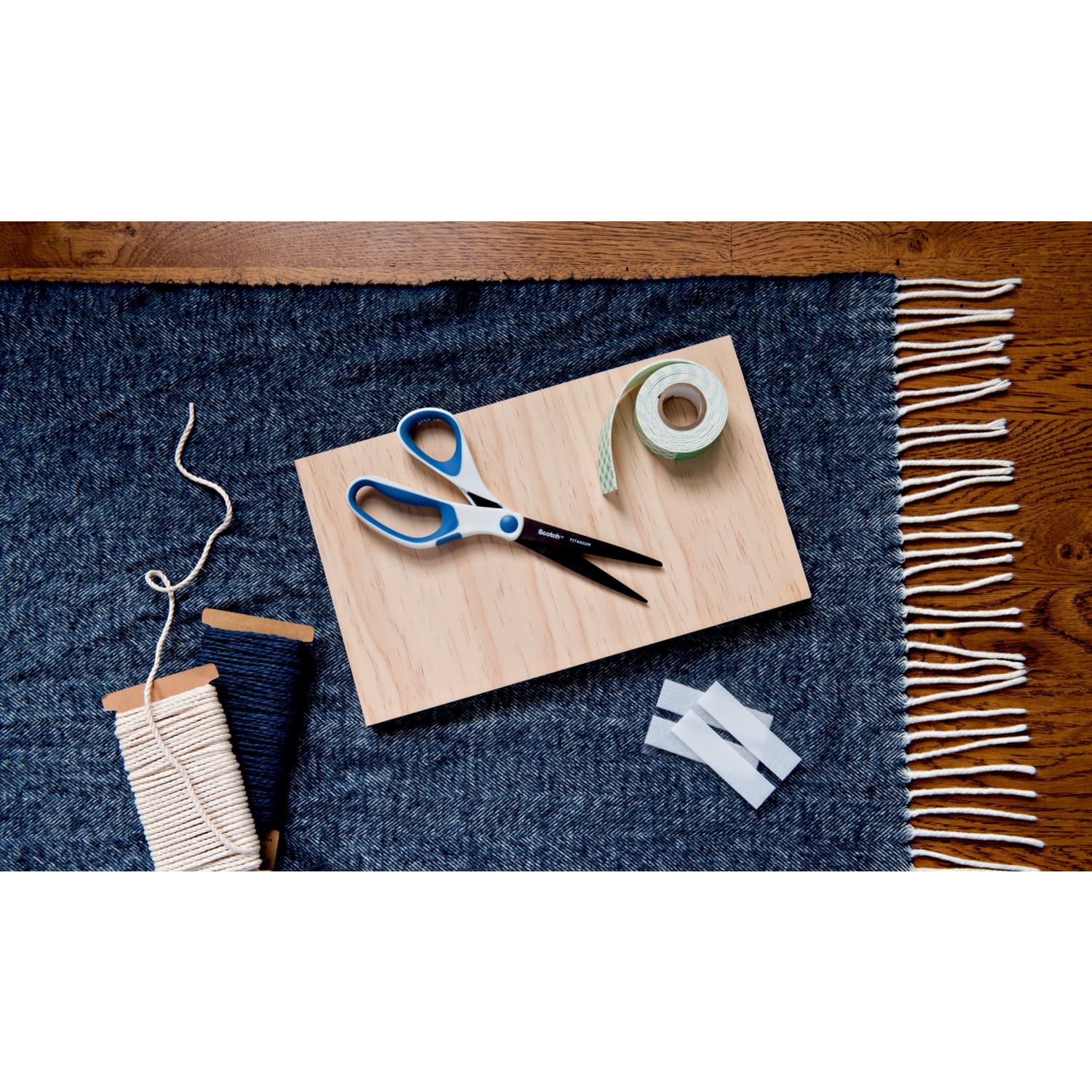 Scotch Permanent Heavy-Duty Mounting Tape, 3/4in x 350in - Image 6