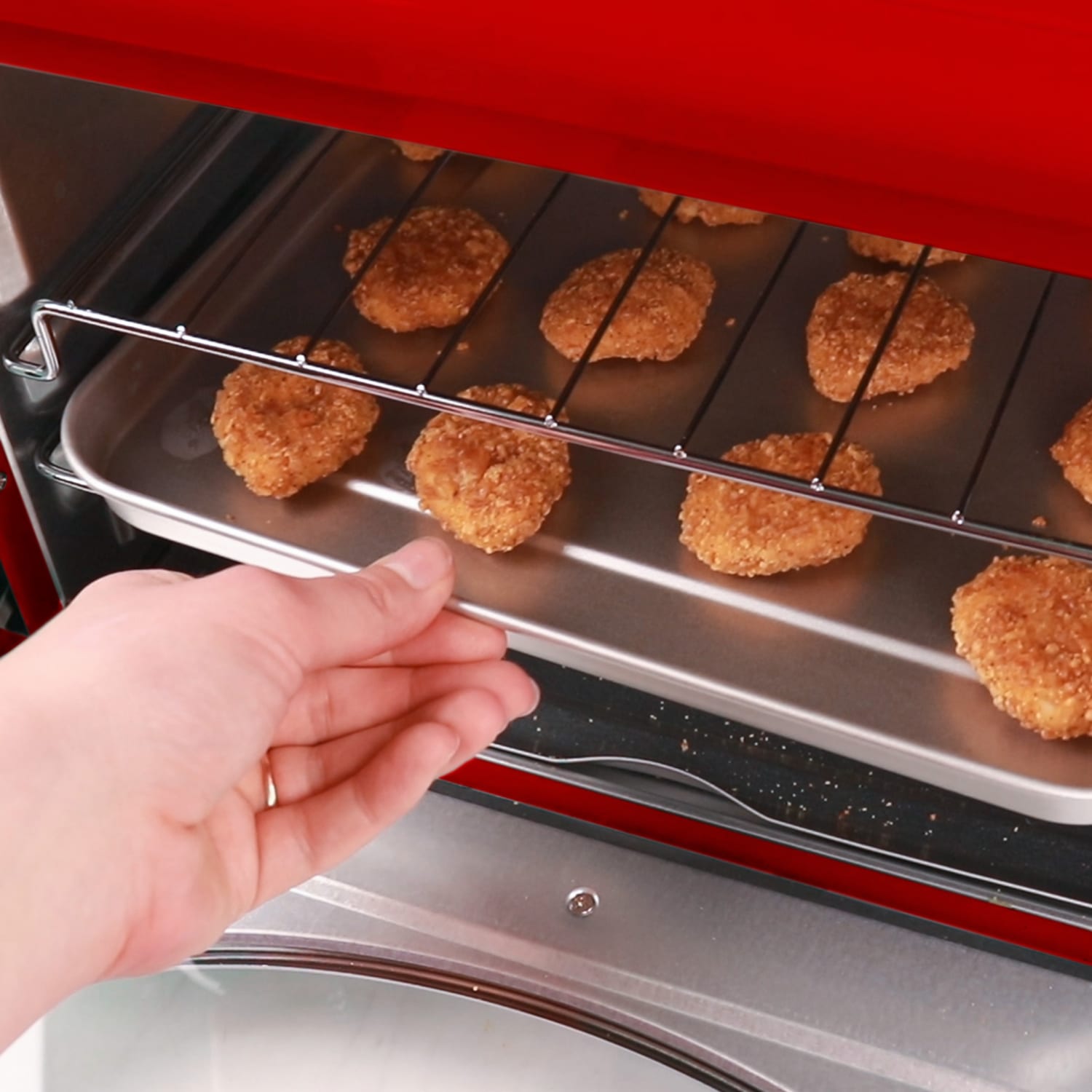 Nostalgia Electrics Retro 12-Slice Convection Toaster Oven, Retro Red - Image 6