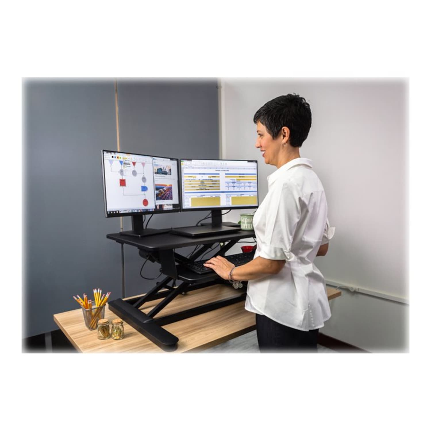 Ergotech Freedom E-Desk Desktop Converter Desk Riser, 23-4/10inH x 35-4/10inW x 20-9/10inD, Black - Image 6