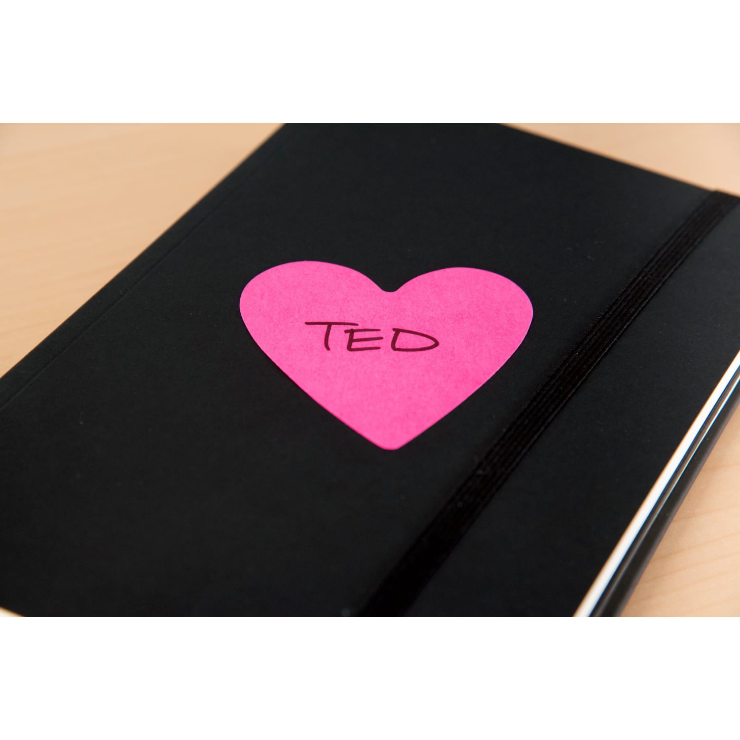 Post-it Notes, Super Sticky Die-Cut Heart Shape, 3in x 3in, Purple, Pink, 75 Sheets Per Pad, Pack Of 2 Pads - Image 4