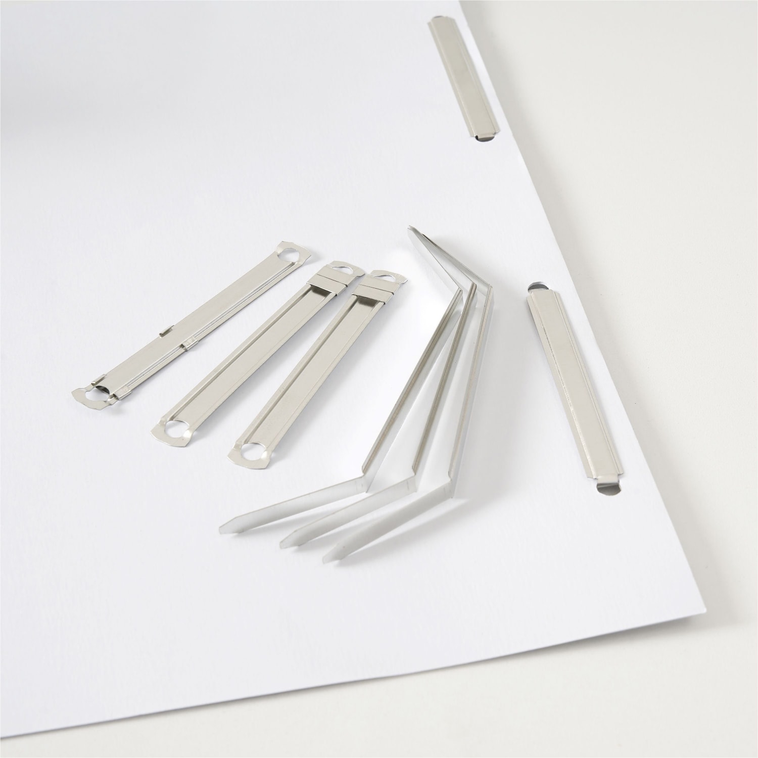 Business Source Prong Fastener - 5.5in x 3in- 1in Size Capacity -  - 03160 - Image 4