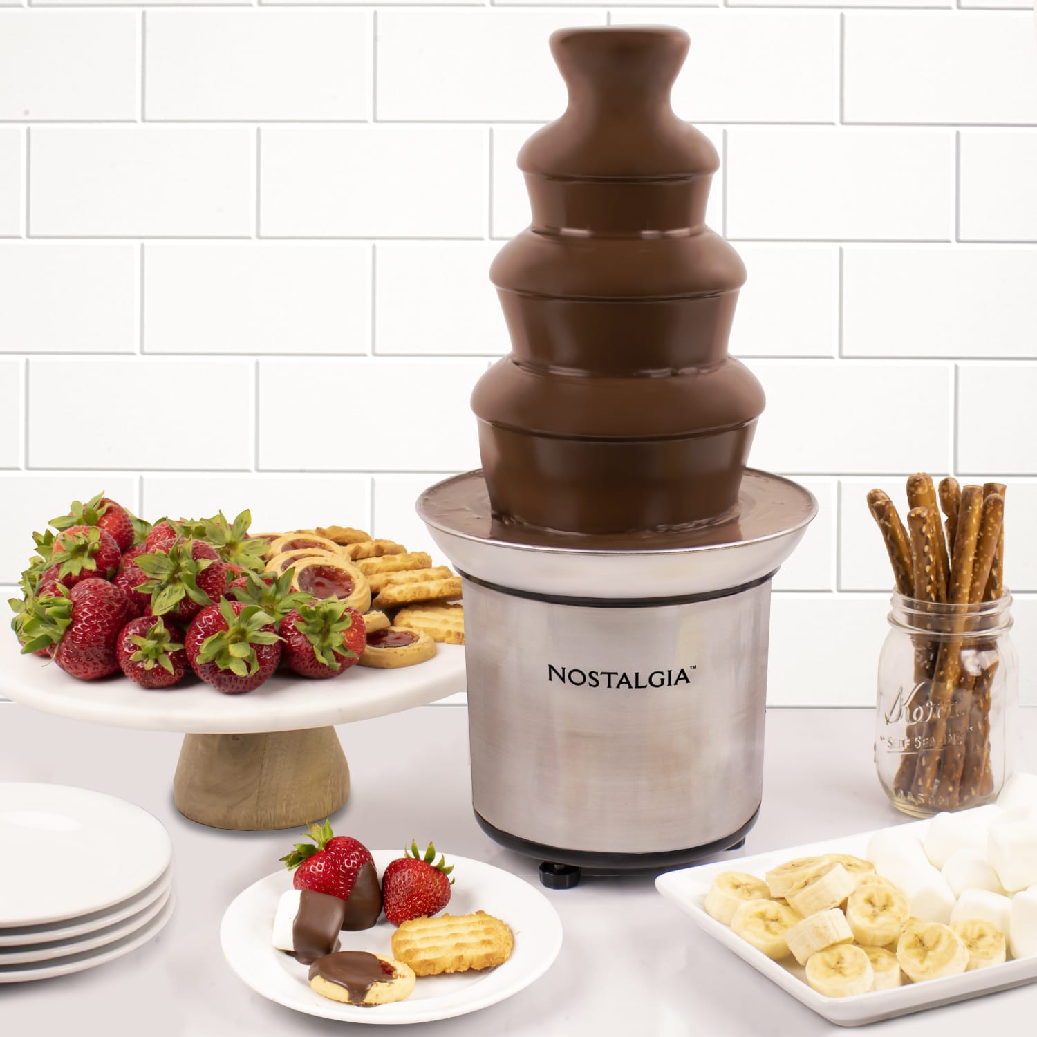 Nostalgia Electrics NCFF986SS 4-Tier Chocolate Fountain, 18in x 8-1/2in - Image 3