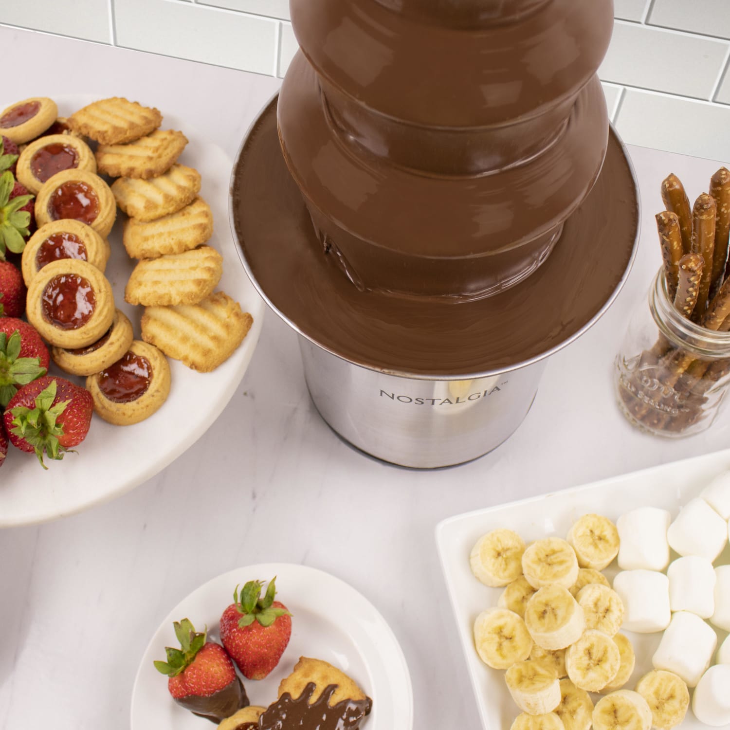 Nostalgia Electrics NCFF986SS 4-Tier Chocolate Fountain, 18in x 8-1/2in - Image 5