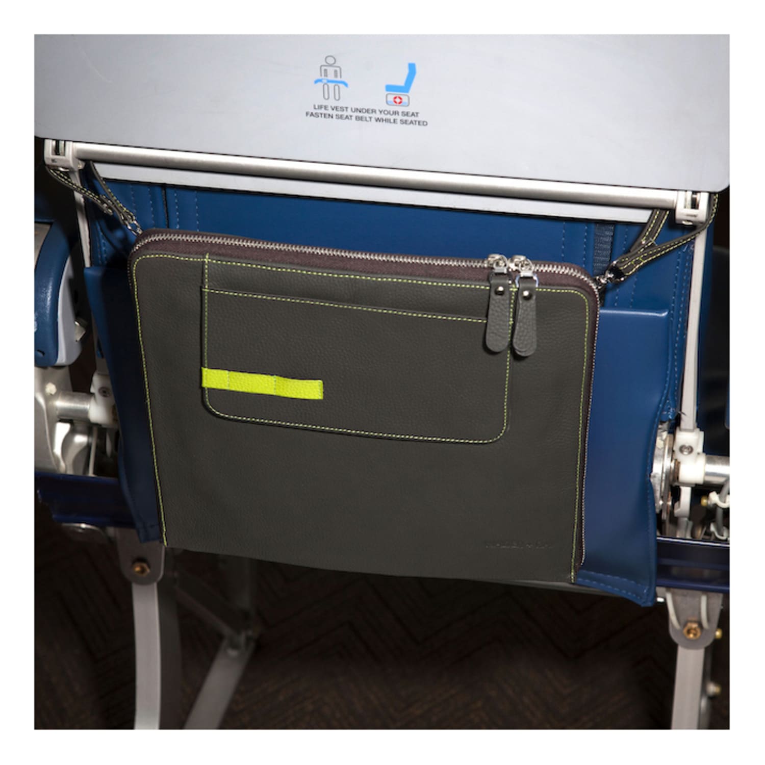 Walter + Ray ZipSleeve Leather Organizer, Gray - Image 5