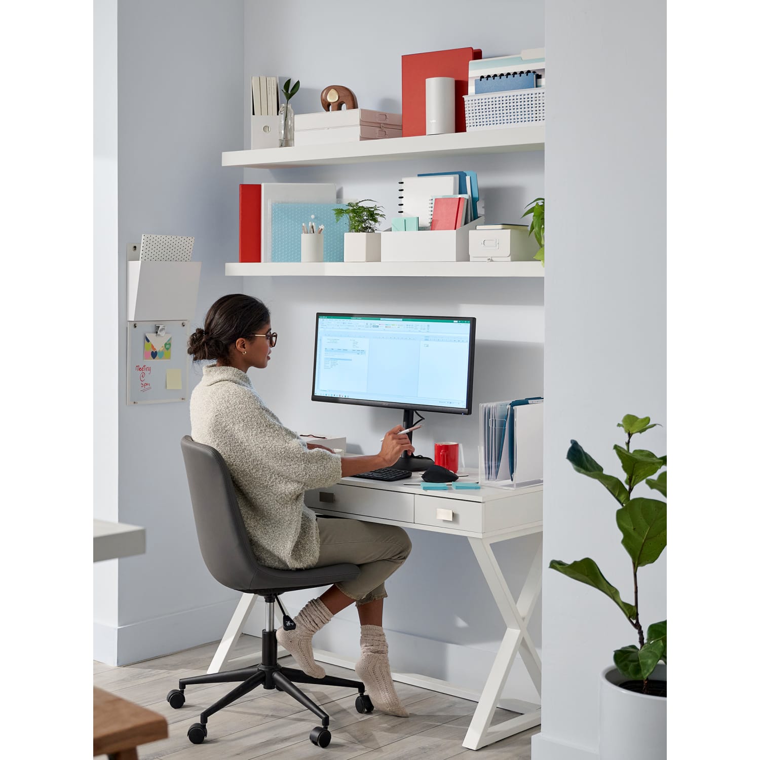 Realspace® Praxley Faux Leather Low-Back Task Chair, Dark Gray - Image 9