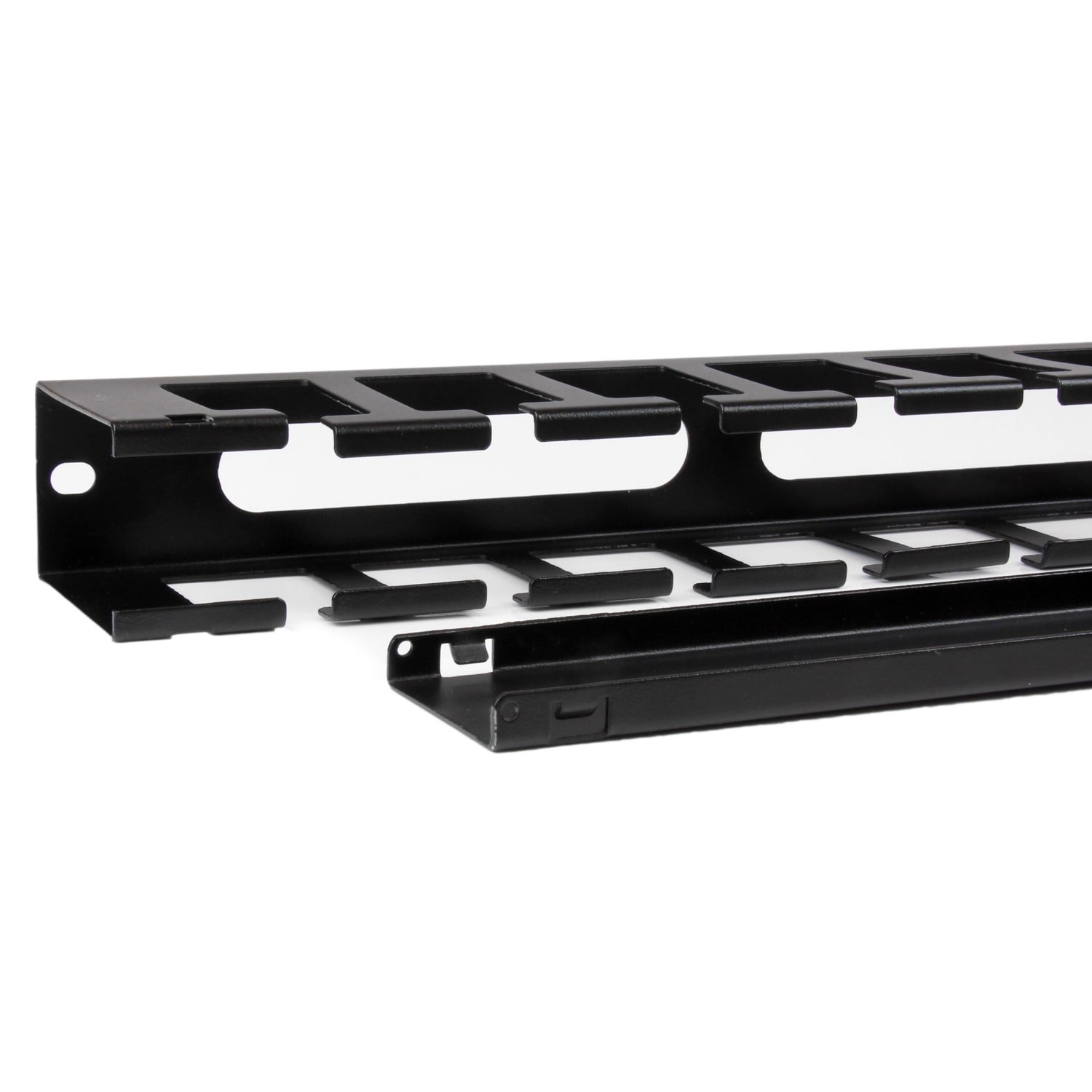 StarTech.com 1U Horizontal Finger Duct Rack Cable Management Panel with Cover - Image 3