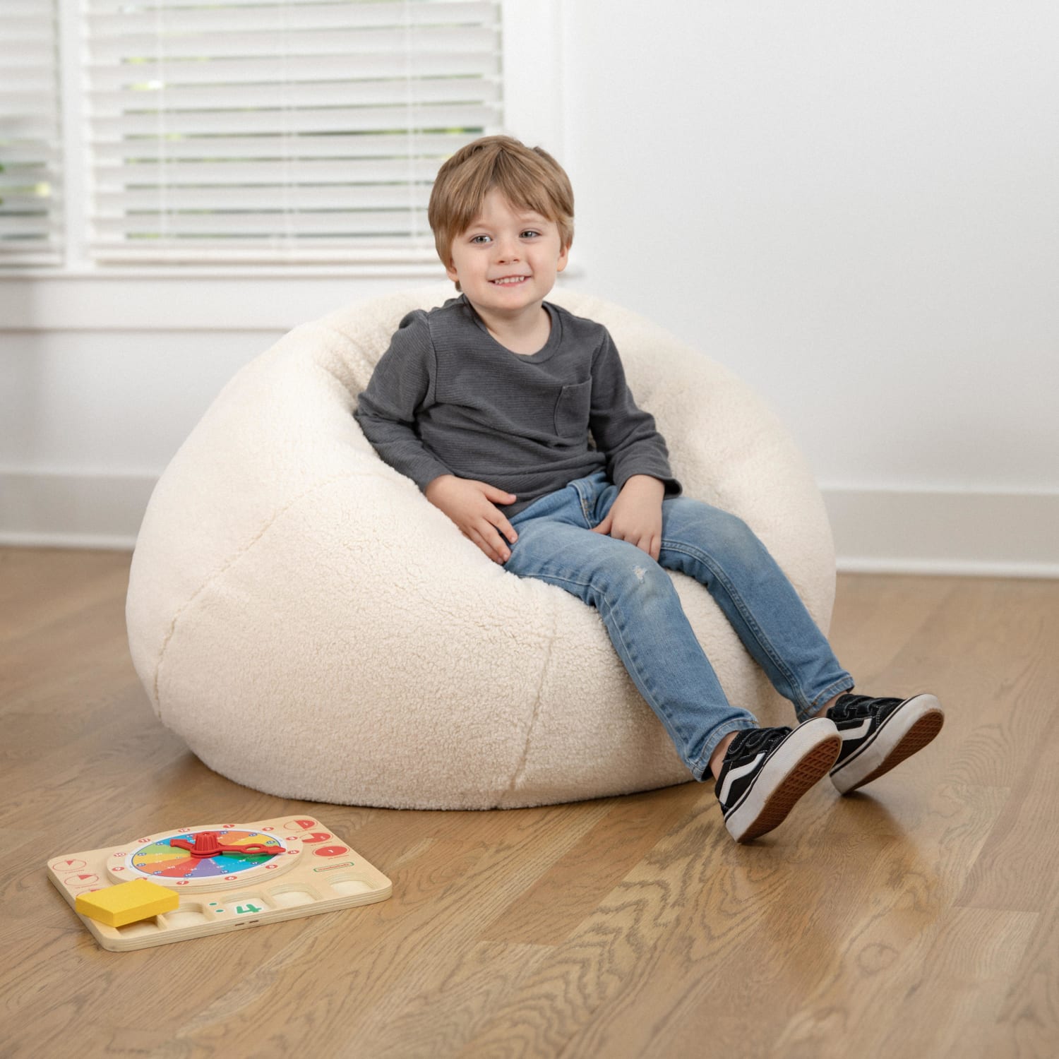 Flash Furniture Small Bean Bag Chair For Kids And Teens, Natural Sherpa - Image 6
