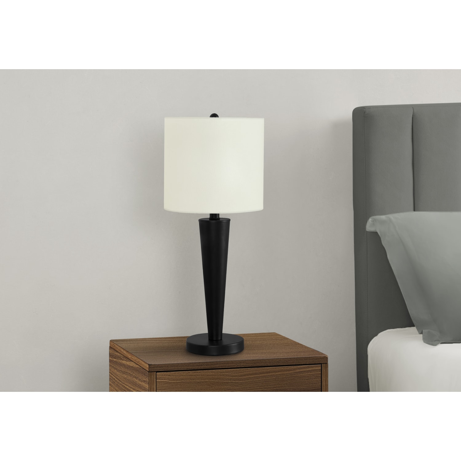 Monarch Specialties Shawn Table Lamps, 24inH, Ivory/Black, Set Of 2 Lamps - Image 4