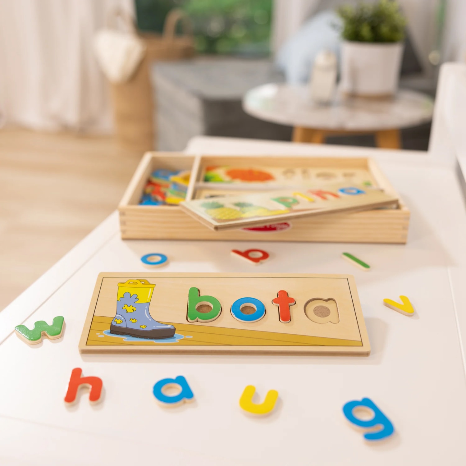 Melissa & Doug Spanish See & Spell, Multicolor, All Ages, Set Of 72 Pieces - Image 5