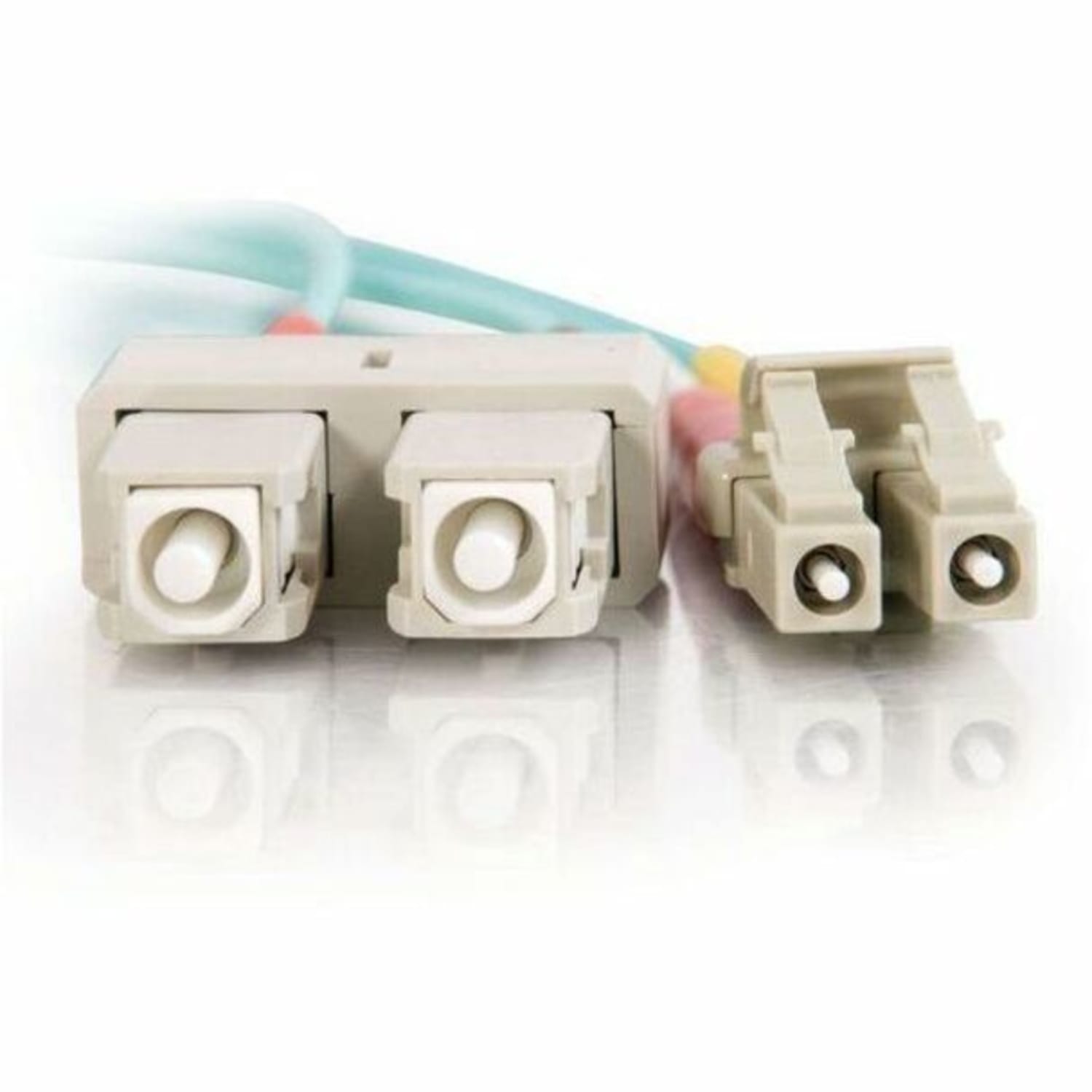C2G 1m LC-SC 10Gb 50/125 Duplex Multimode OM3 Fiber Cable - Aqua - 3ft - Patch cable - LC multi-mode (M) to SC multi-mode (M) - 1 m - fiber optic - duplex - 50 / 125 micron - OM3 - aqua - Image 4