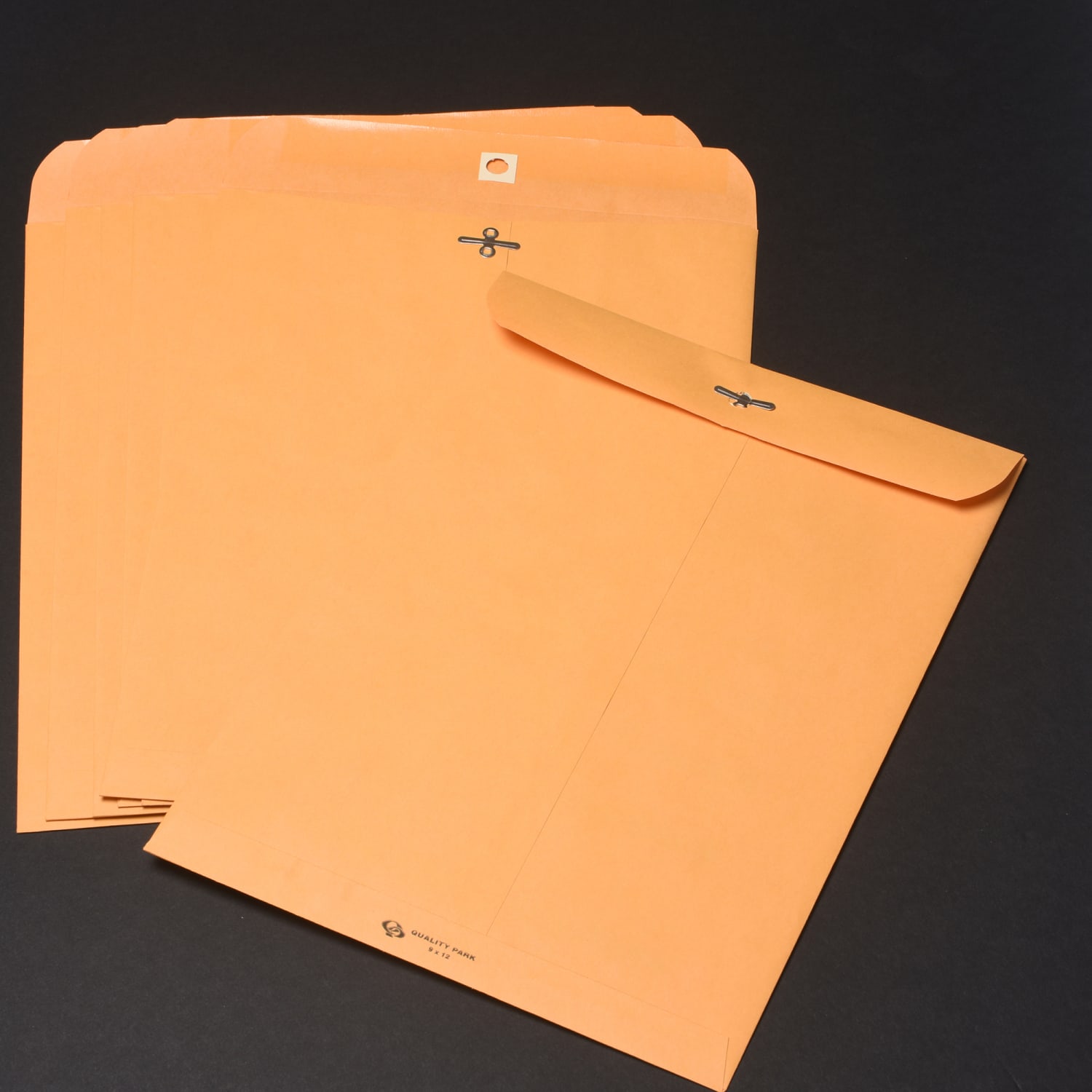 Quality Park Gummed Kraft Clasp Envelopes - Clasp - #55 - 6in Width x 9in Length - 28 lb - Gummed - Kraft - 100 / Box - Kraft - Image 6