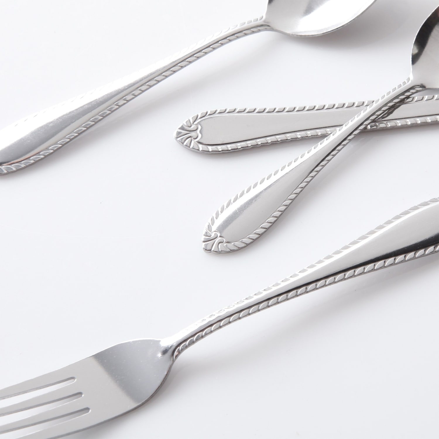 Gibson Home New Wilmington 24-Piece Stainless-Steel Flatware Set - Image 4
