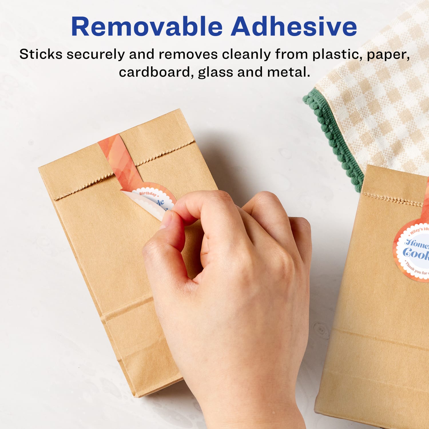 Avery Removable Labels With Sure Feed, 94116-RMP100, Lollipop, 1-1/2in x 4in, White, Pack Of 800 Labels - Image 3