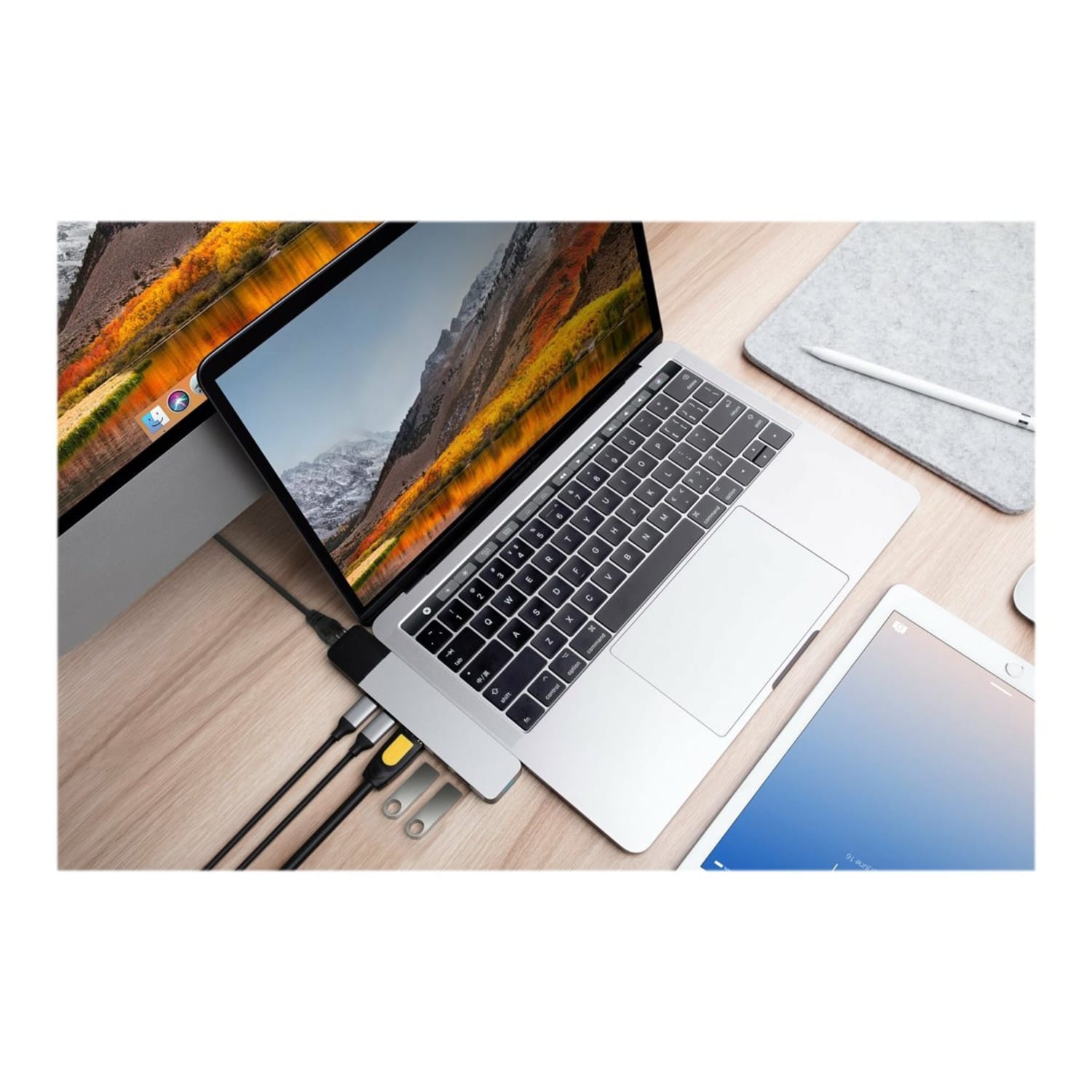 Targus Sanho HyperDrive NET 6-in-2 Docking Station, 7/16inH x 1-1/8inW x 5-7/16inD, Silver, 00GF57 - Image 5