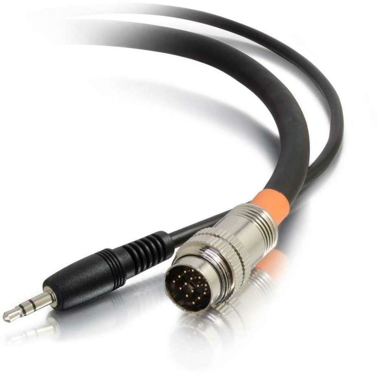 C2G 1.5ft RapidRun VGA (HD15) + 3.5mm Flying Lead - 1.50 ft Mini-phone/Proprietary/VGA A/V Cable  - 60048 - Image 4