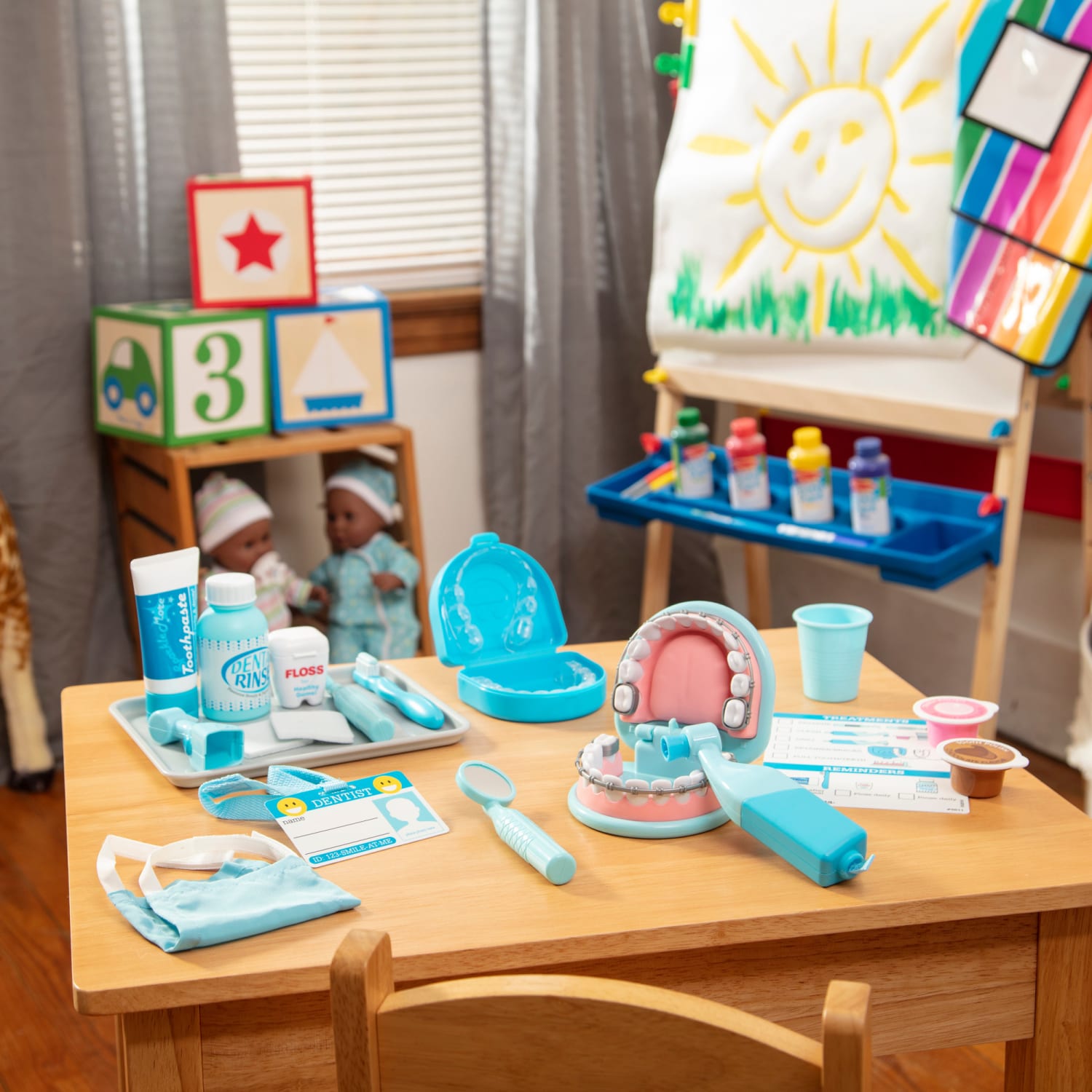 Melissa & Doug Super Smile Dentist Play Set - Image 4