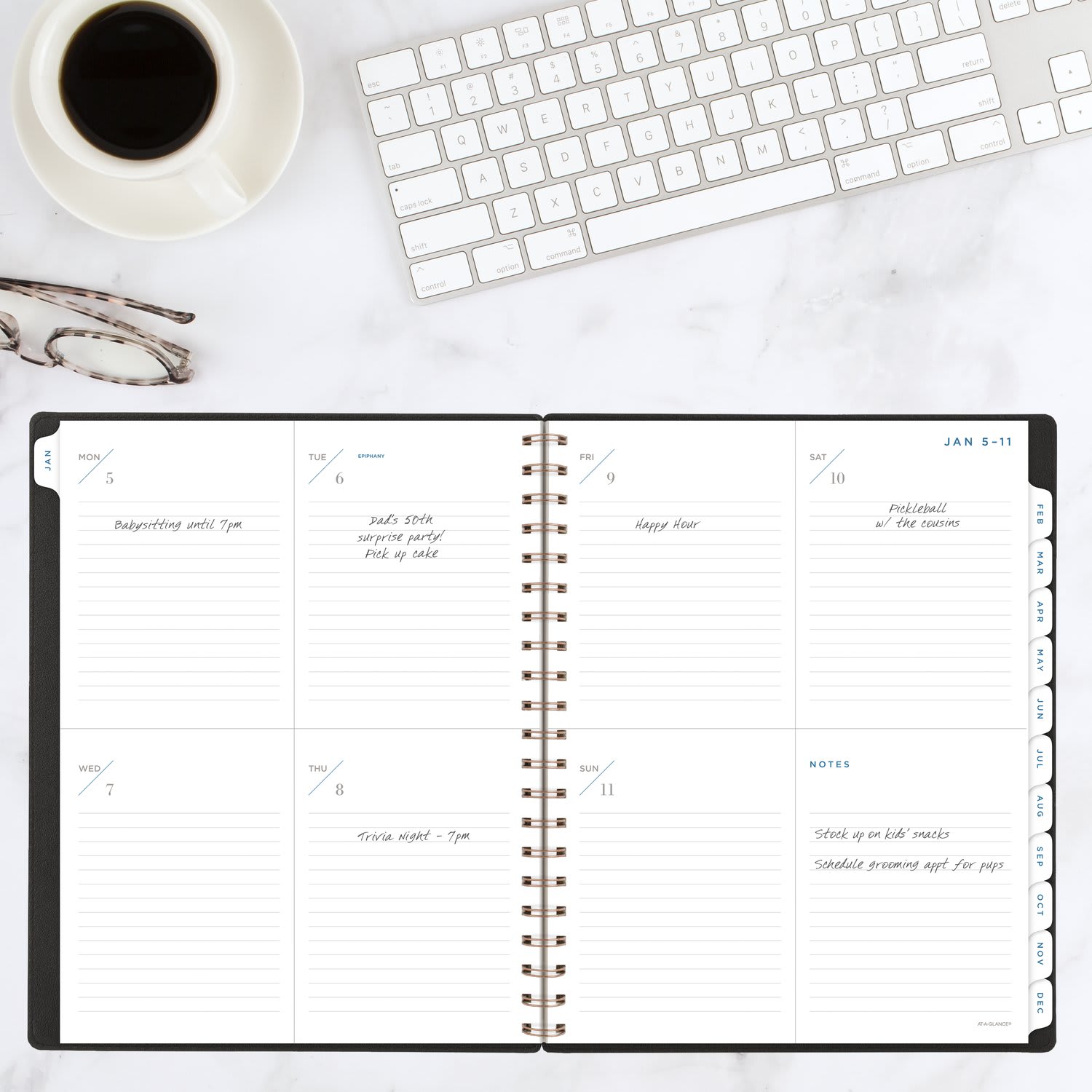 AT-A-GLANCE Signature 2026 Weekly Monthly Planner, Black, Large, 8 1/2in x 11in - Image 3