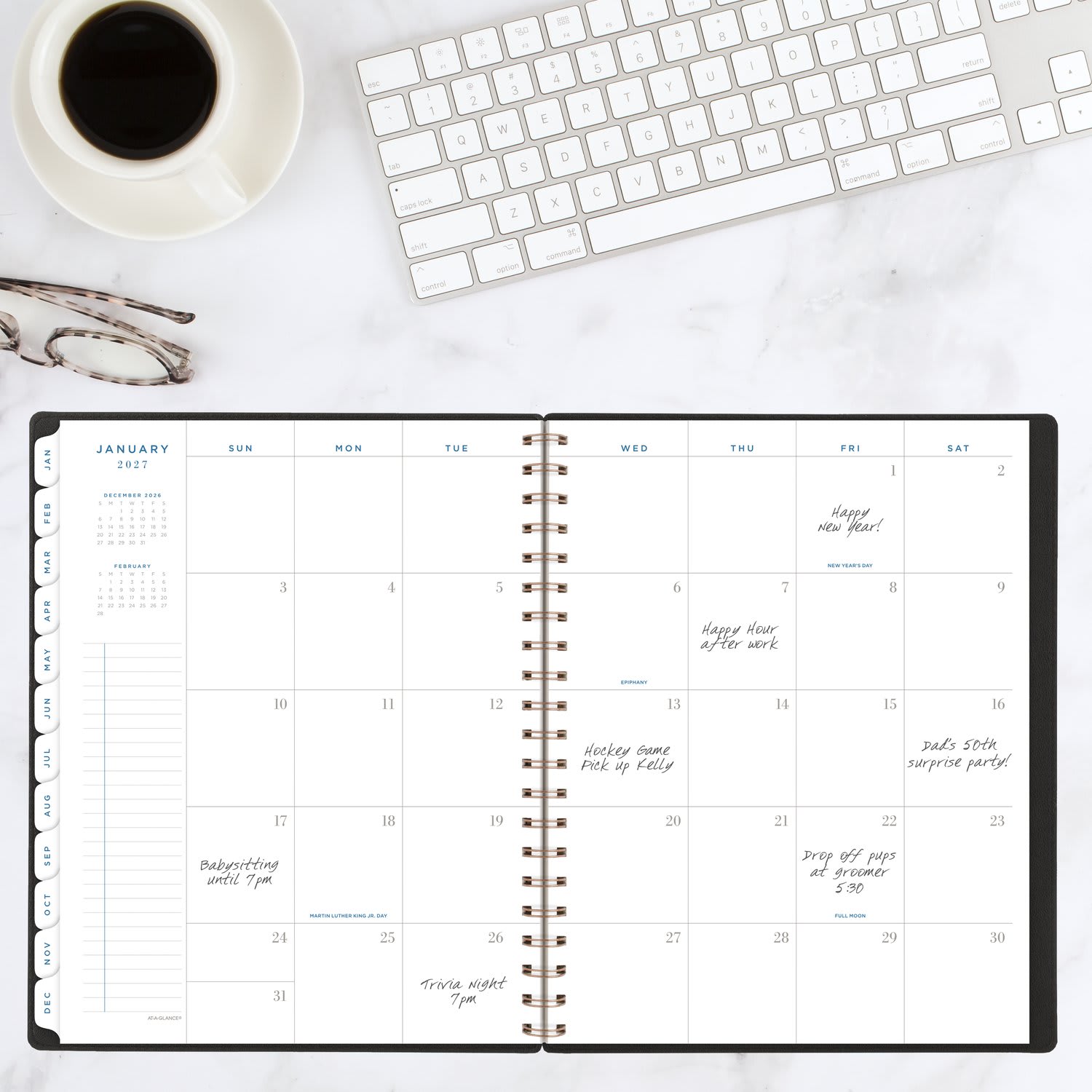 AT-A-GLANCE Signature 2026 Weekly Monthly Planner, Black, Large, 8 1/2in x 11in - Image 4